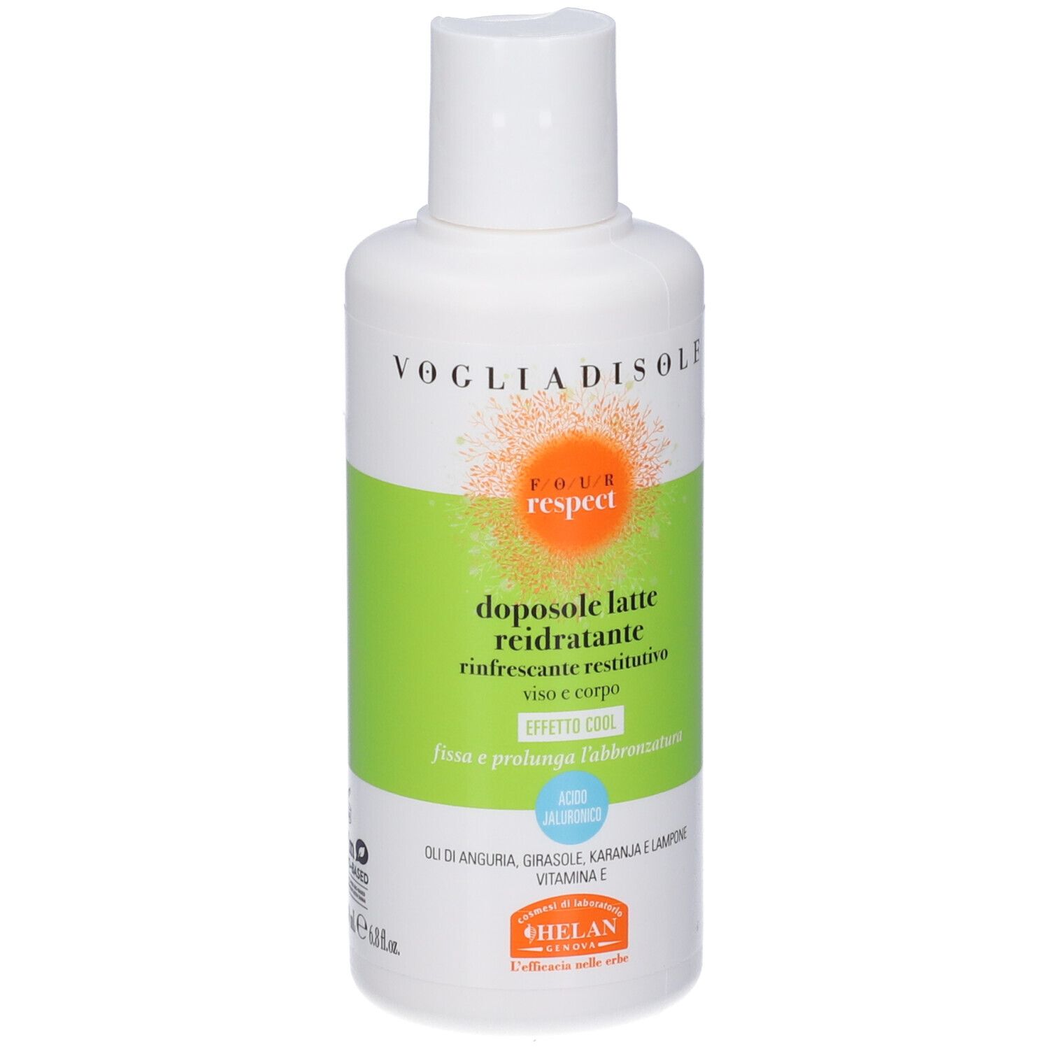 Flacone bianco con etichetta verde e arancione. Testo: VOGLIADISOLE, doposole latte reidratante, HELAN. Con tappo a scatto.
