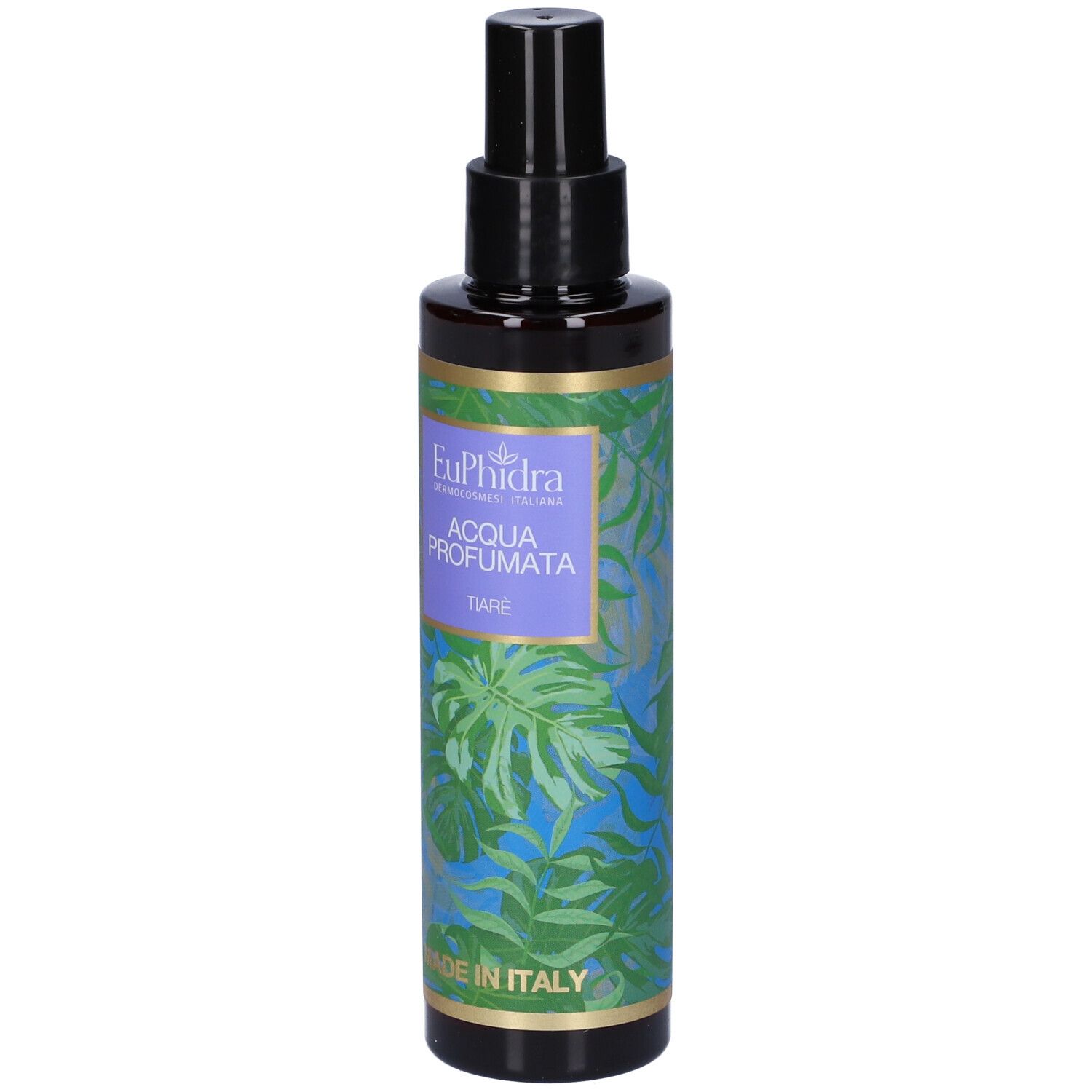 Flacone marrone con erogatore nero. Etichetta con nome prodotto e design tropicale. Made in Italy.