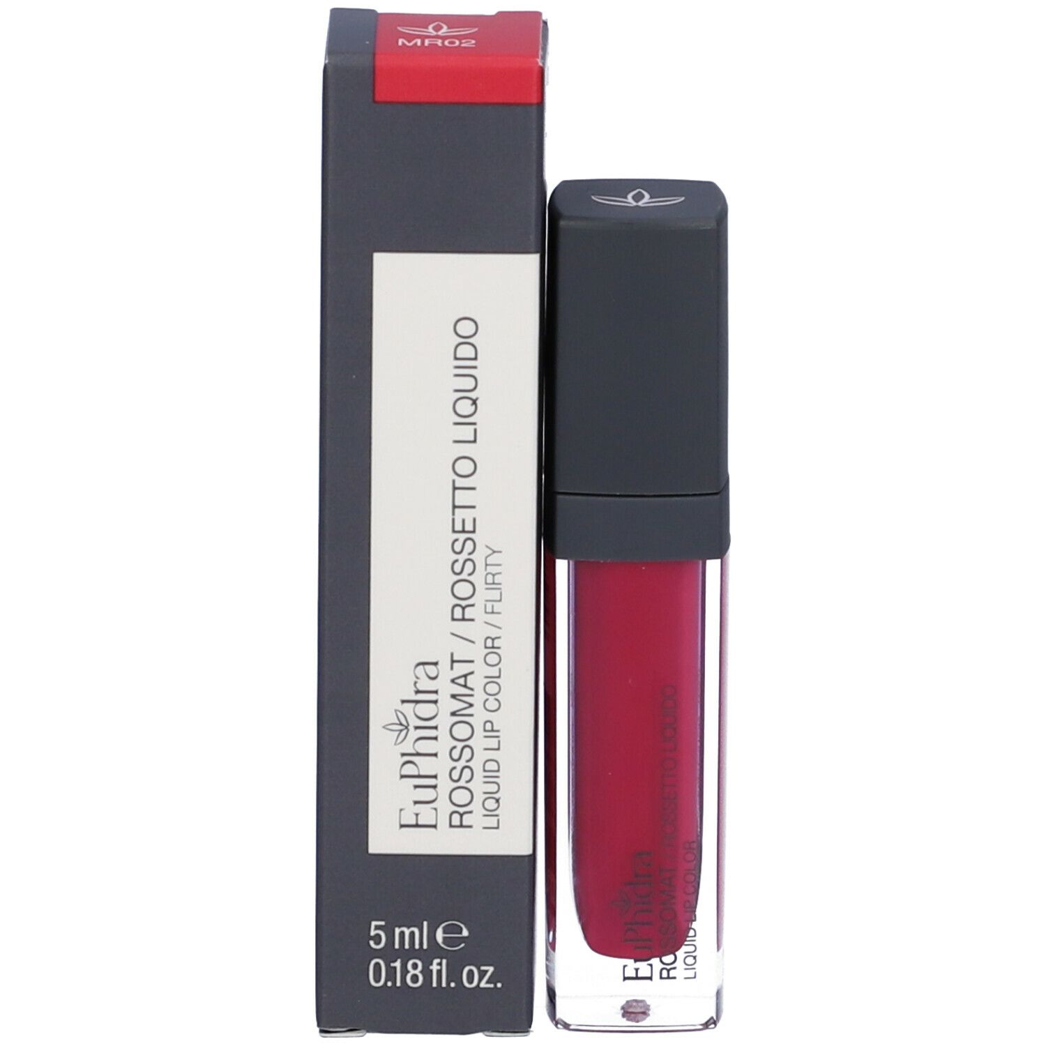 Confezione di rossetto liquido. Il nome del marchio e del prodotto sono sulla confezione. Il rossetto è rosso.