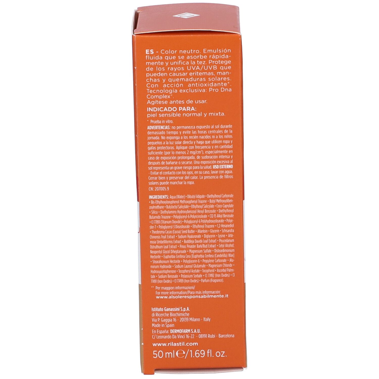 Confezione del prodotto. Testo: Rilastil Sun System, istruzioni, ingredienti.