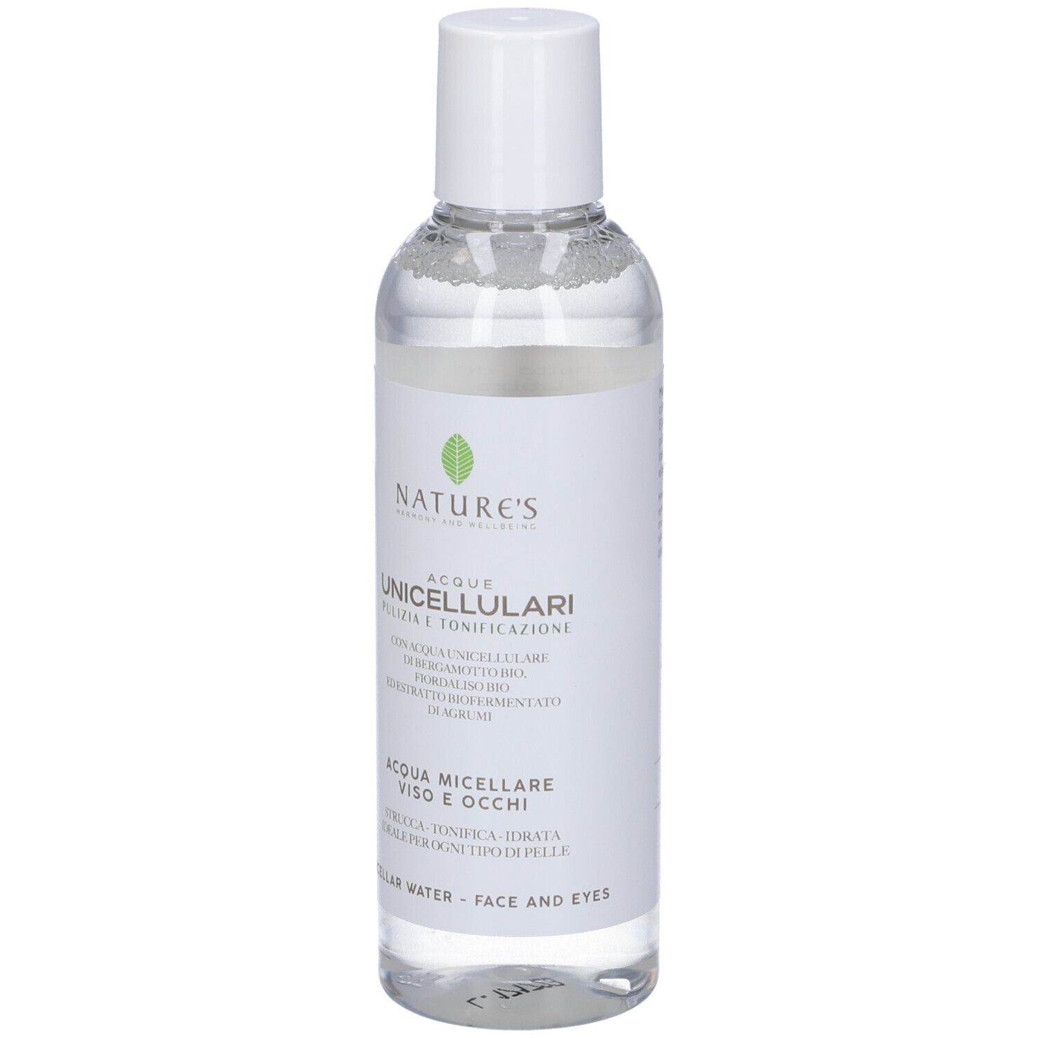 Acqua Micellare Nature's: Vista frontale del flacone trasparente con contenuto limpido e tappo bianco. Etichetta con informazioni sul prodotto.