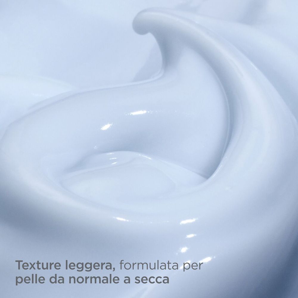Nahaufnahme von Creme. Text: Texture leggera, formulata per pelle da normale a secca.