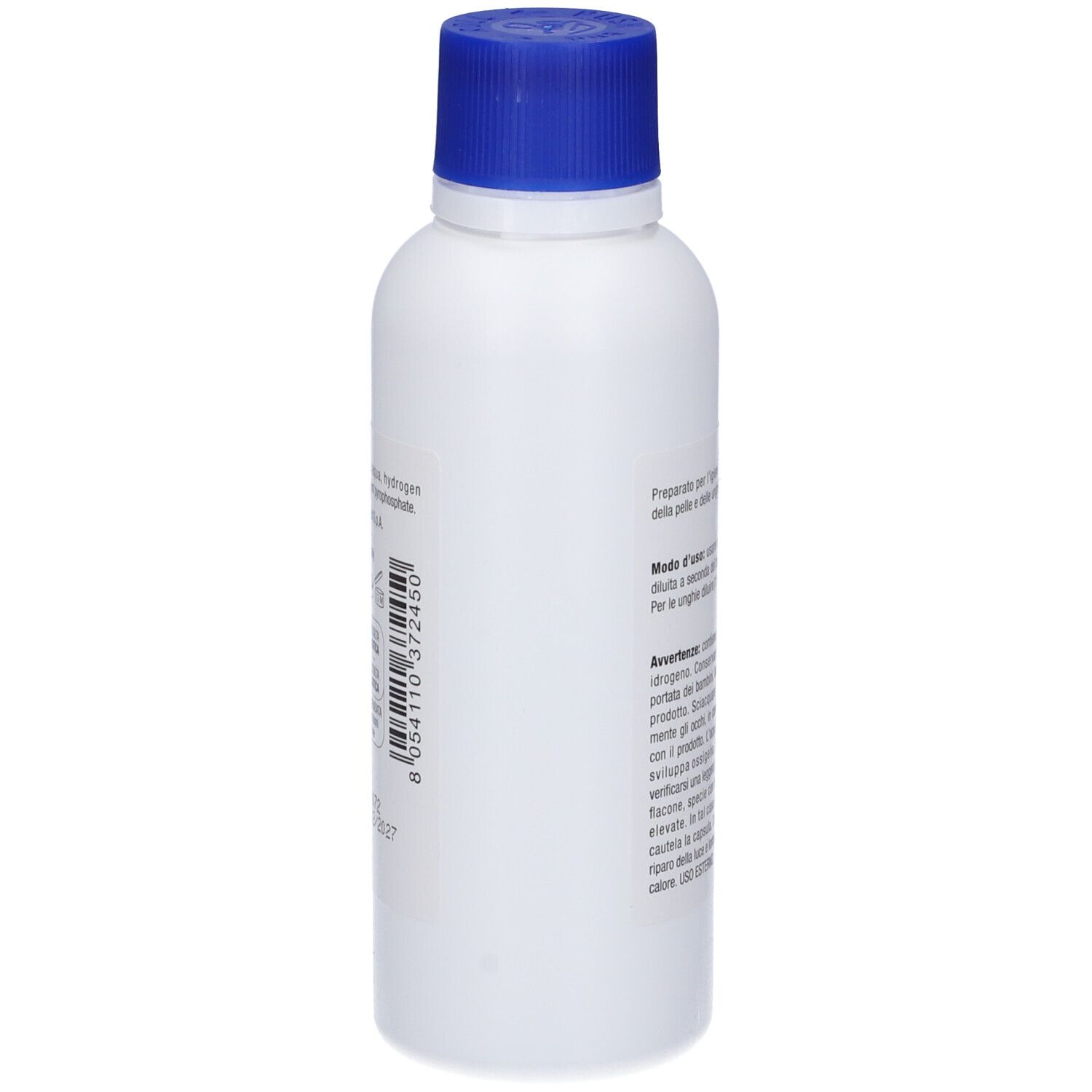 Weiße Flasche mit blauem Deckel. Text auf Italienisch. Aufschrift: ACQUA OSSIGENATA ZETA. Rückseite mit Text und Barcode.