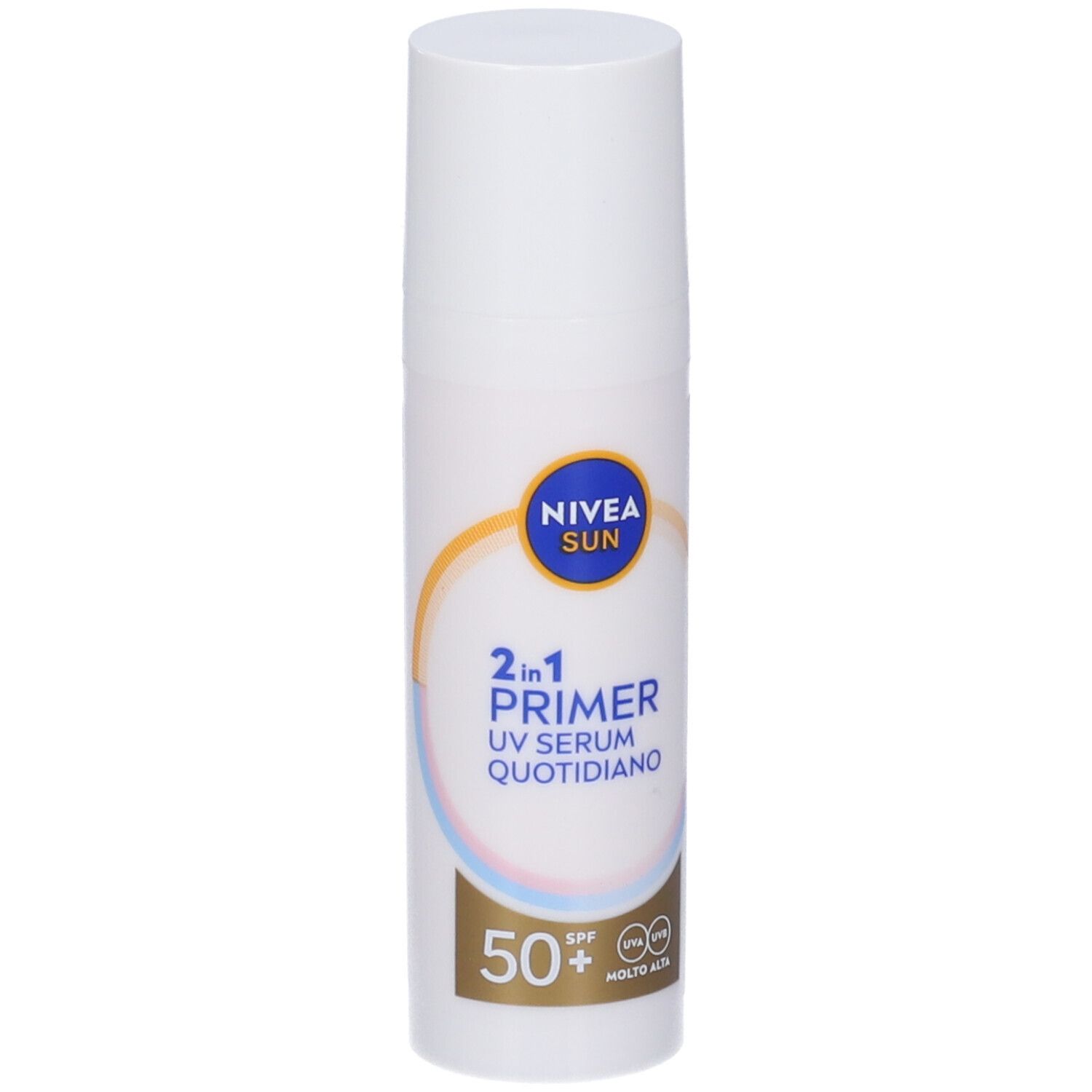 Flacone bianco Nivea Sun 2in1 Primer UV Serum. Testo: 2in1 Primer, UV Serum Quotidiano, SPF 50+.