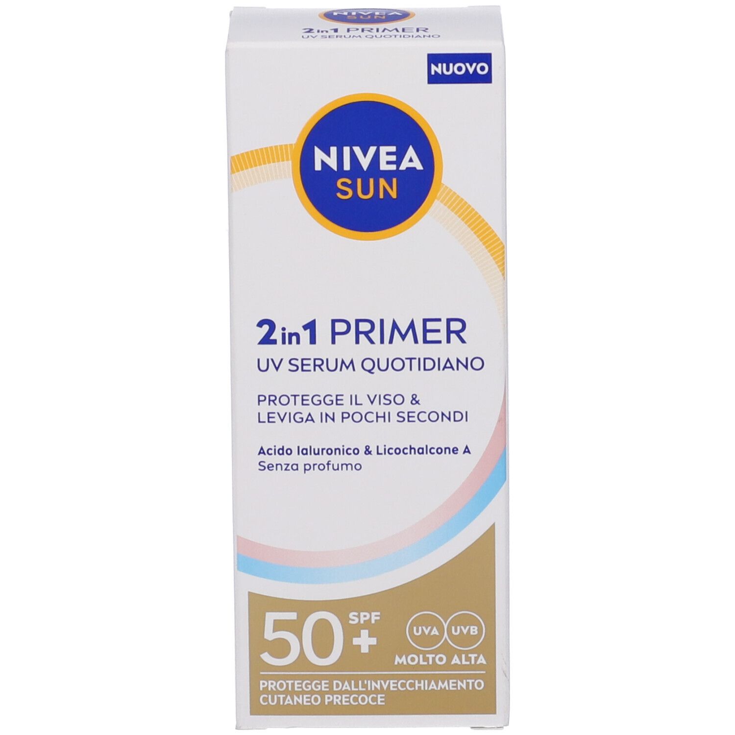 Siero Nivea Sun 2in1 Primer UV, SPF 50+, con confezione. Siero bianco in flacone e scatola. Testo: 2in1 Primer, UV Serum.