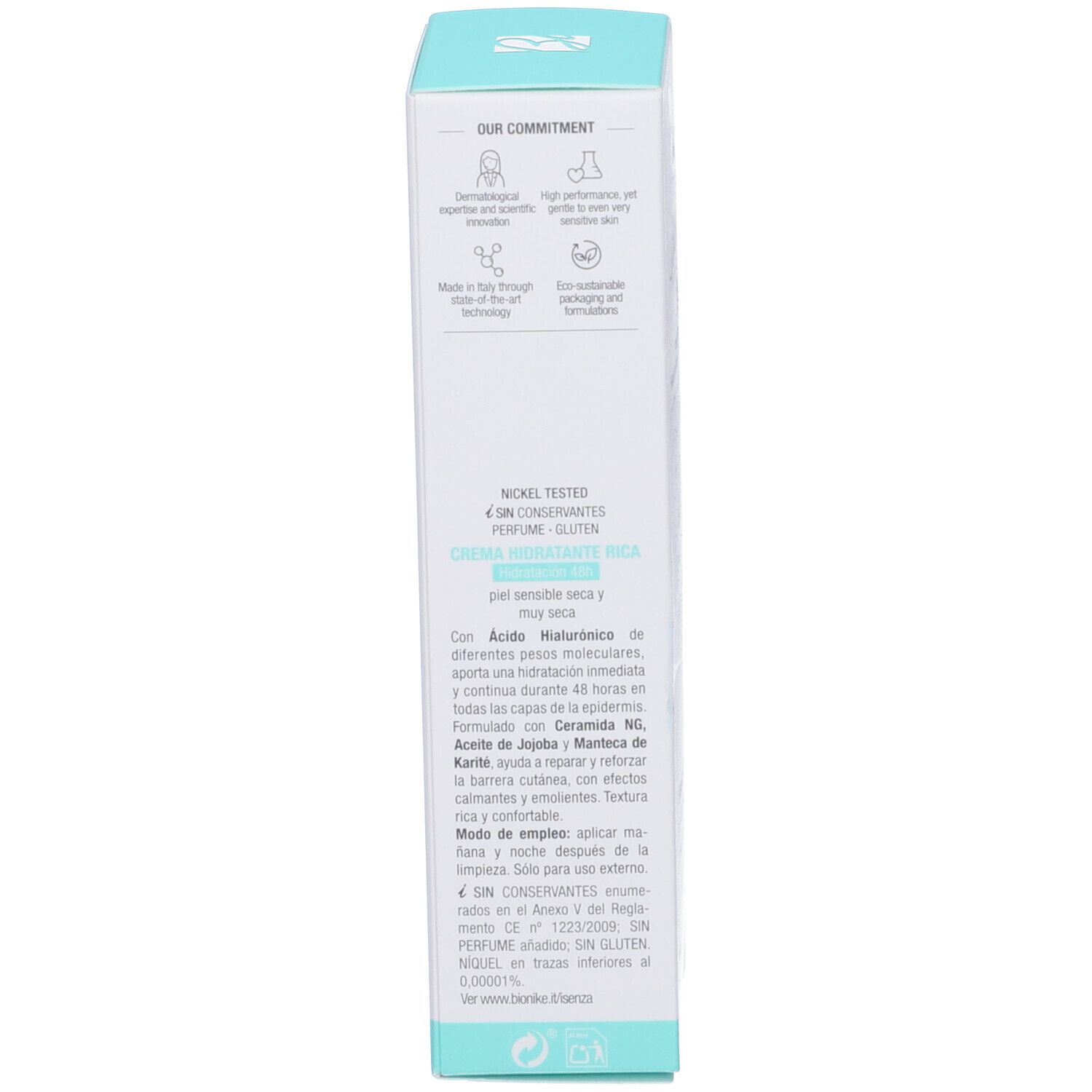 Seitenansicht der Produktverpackung. Weiß mit türkisfarbenen Akzenten. Text in mehreren Sprachen. Aufschrift: Creme Idratante Ricca. Nickel Tested.