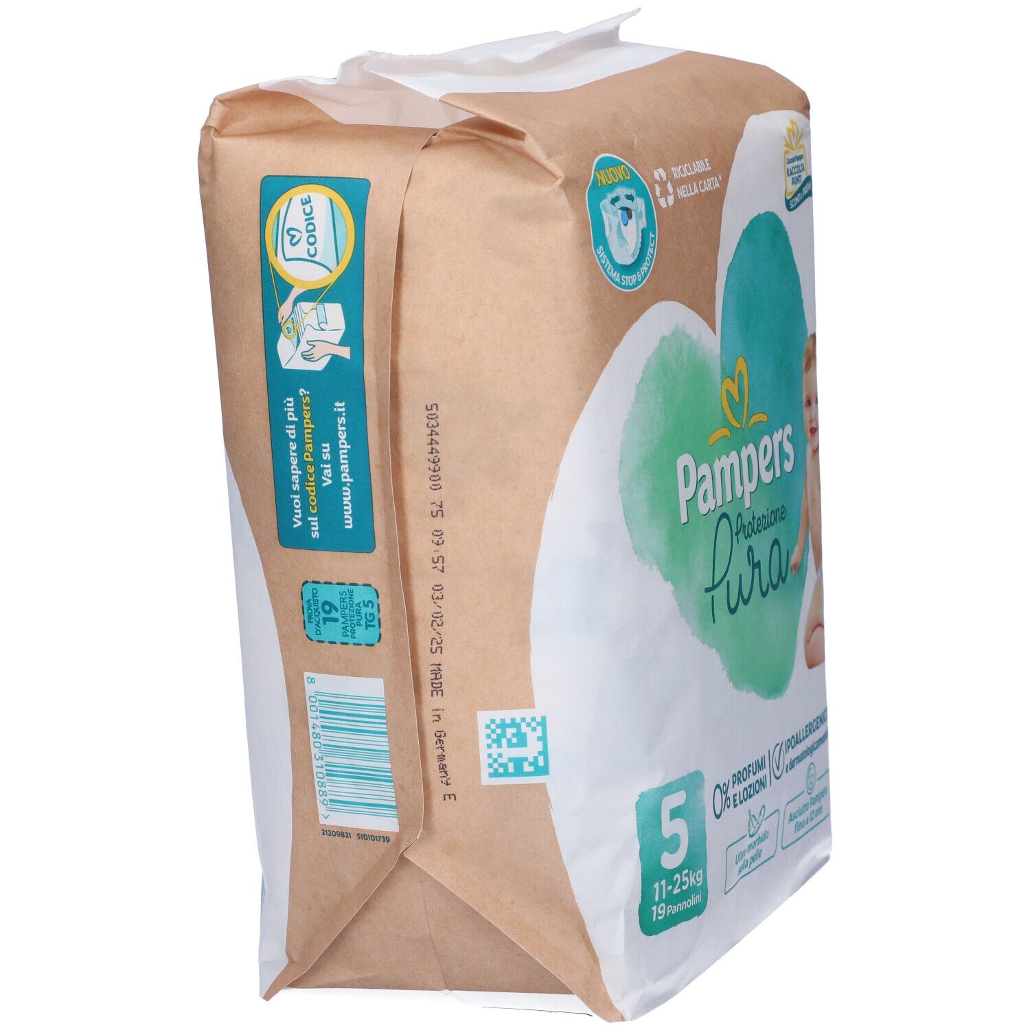 Pampers Protezione Pura Windelpackung, Größe 5. Seitenansicht. Text und Barcode. Recycling-Logo. 19 Windeln.