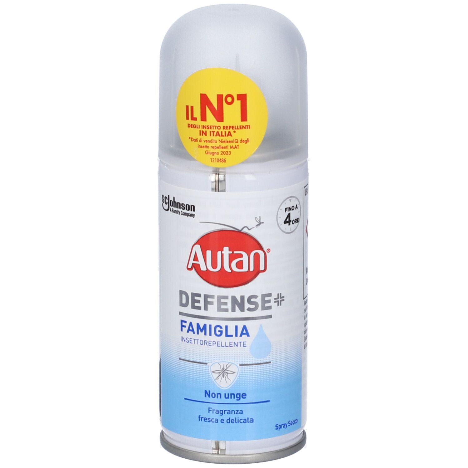 Autan Defense Famiglia Spray. Gelbe "Nr. 1"-Plakette. "Bis zu 4 Stunden"-Angabe. Weiße Dose mit blauem Etikett.