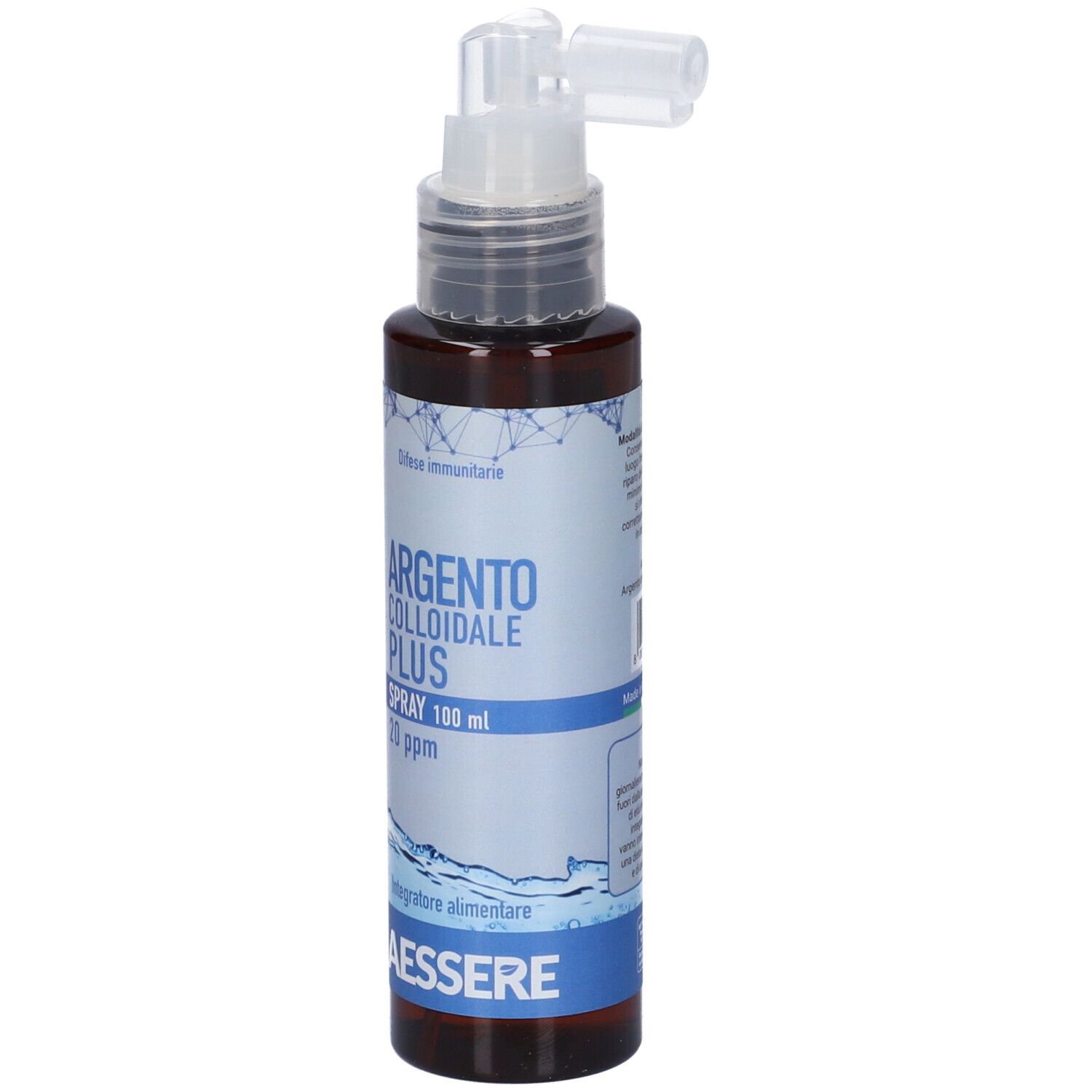 Flacone marrone con spruzzatore. Scritta: Argento Colloidale Plus Spray, 20 ppm. Marchio AESSERE.