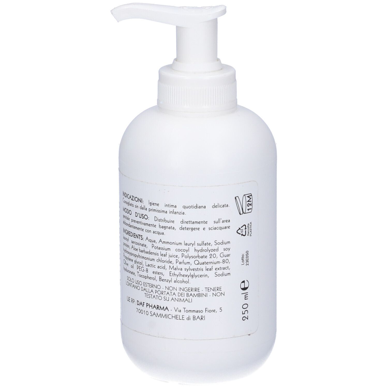 Flacone bianco con dosatore. Retro con ingredienti e informazioni. 250 ml.