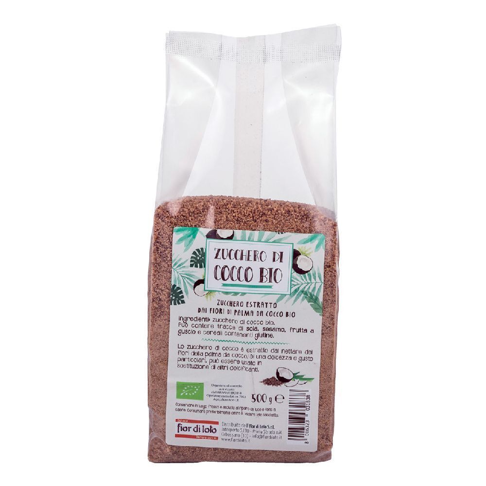Confezione trasparente con zucchero marrone. Scritta: Zucchero di Cocco Bio, logo Fior di Loto, 500g, marchio bio. Testo in italiano.