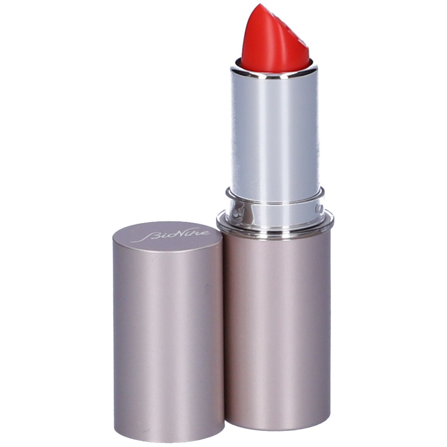 Rossetto rosso con astuccio argentato e cappuccio aperto. Sul tappo è scritto 'Bionike'.