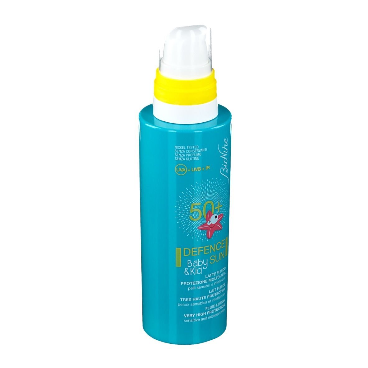 Türkisgrüne Flasche mit weißem Pumpkopf und gelbem Ring. Aufschrift: Bionike, Defence Sun Baby&Kid, SPF 50+.