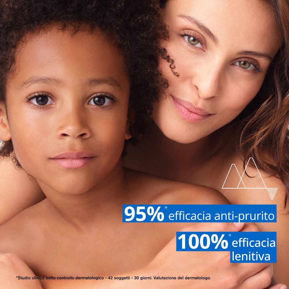 Bambino e donna. Testo: 95% efficacia anti-prurito, 100% efficacia lenitiva.