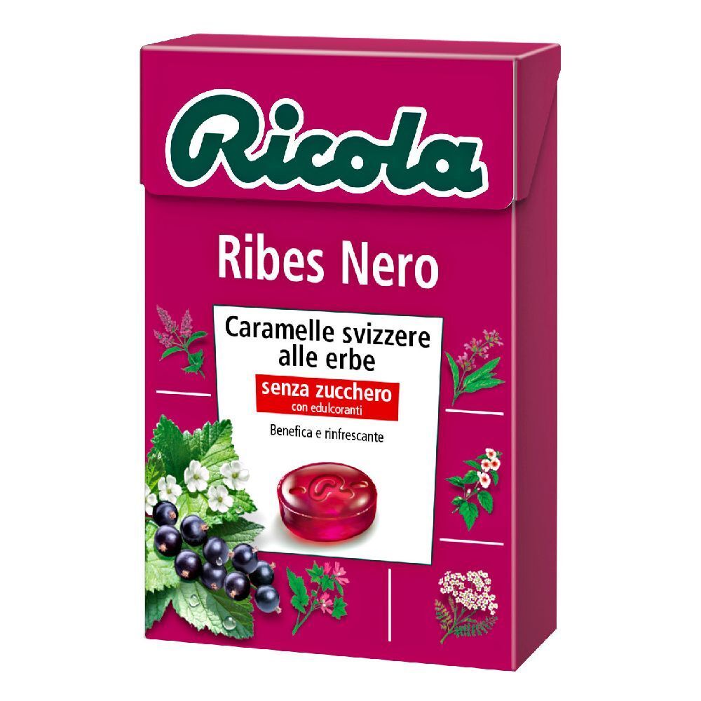 Confezione di Ricola Ribes Nero. Scritta: Ribes Nero, Caramelle svizzere alle erbe, senza zucchero. Immagine di ribes neri.