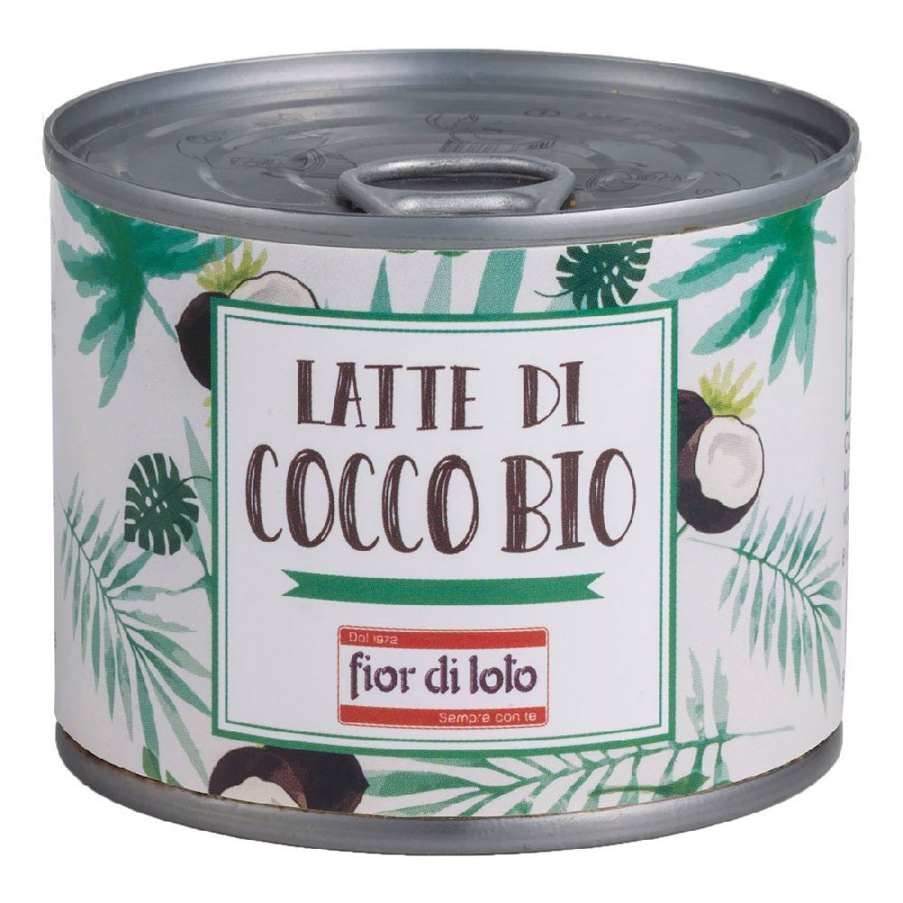 Lattina di 'Latte di Cocco Bio'. Confezione verde e bianca con motivi di cocco e foglie. Marchio: Fior di Loto.