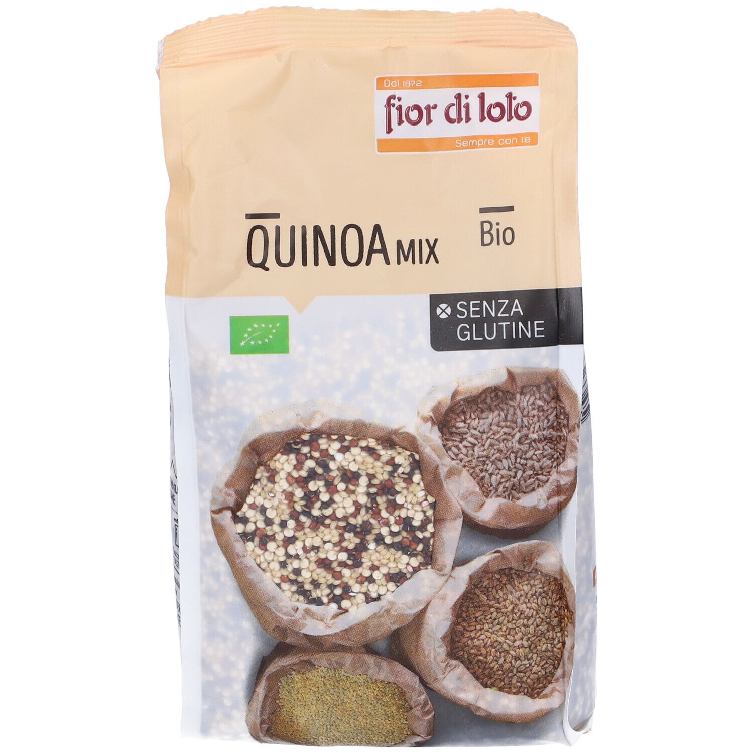Confezione di Quinoa Mix. Scritte: fior di loto, Quinoa Mix Bio, senza glutine. Quattro sacchetti di cereali.
