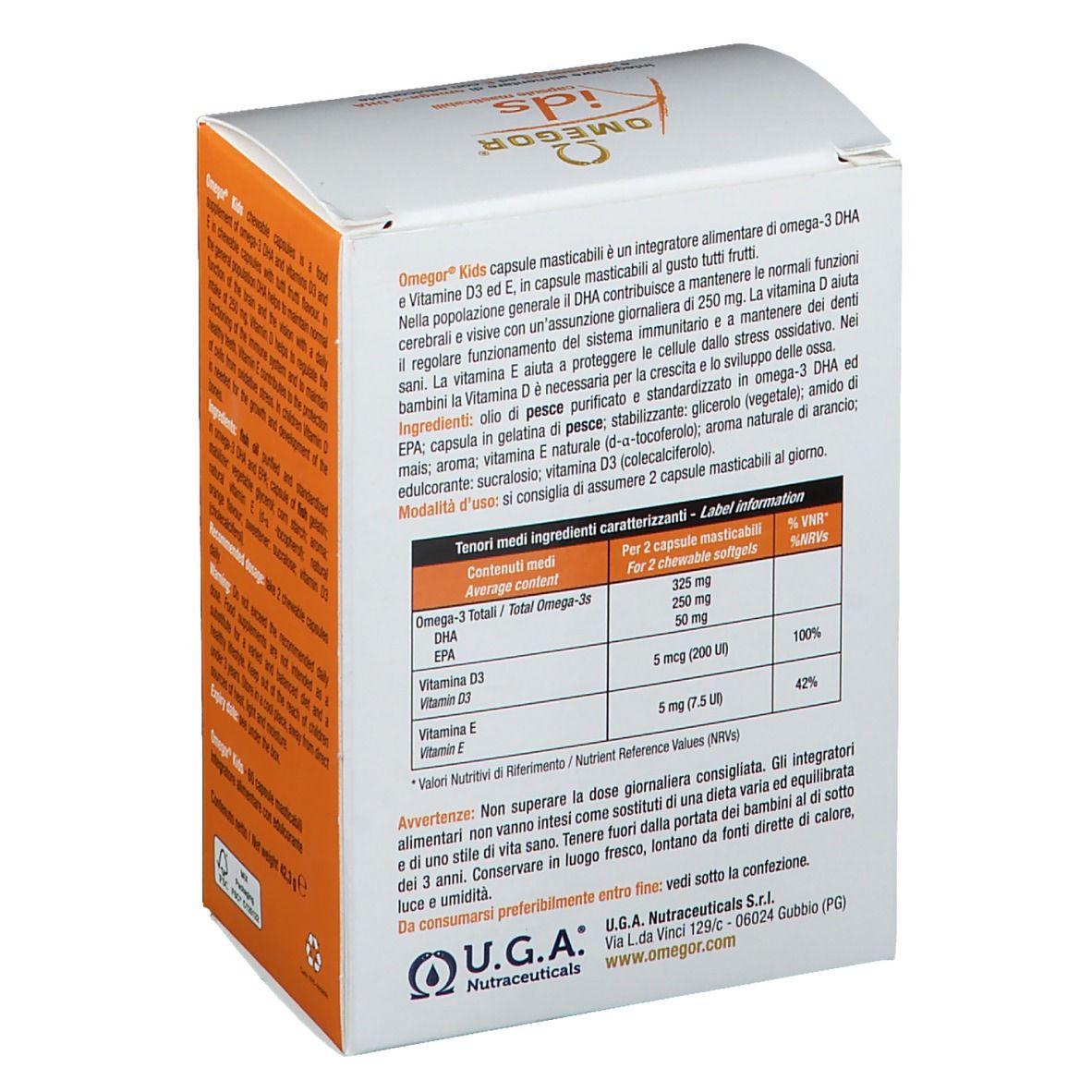 Vista dettagliata della confezione OMEGOR Kids. Testo in italiano, tabella nutrizionale.