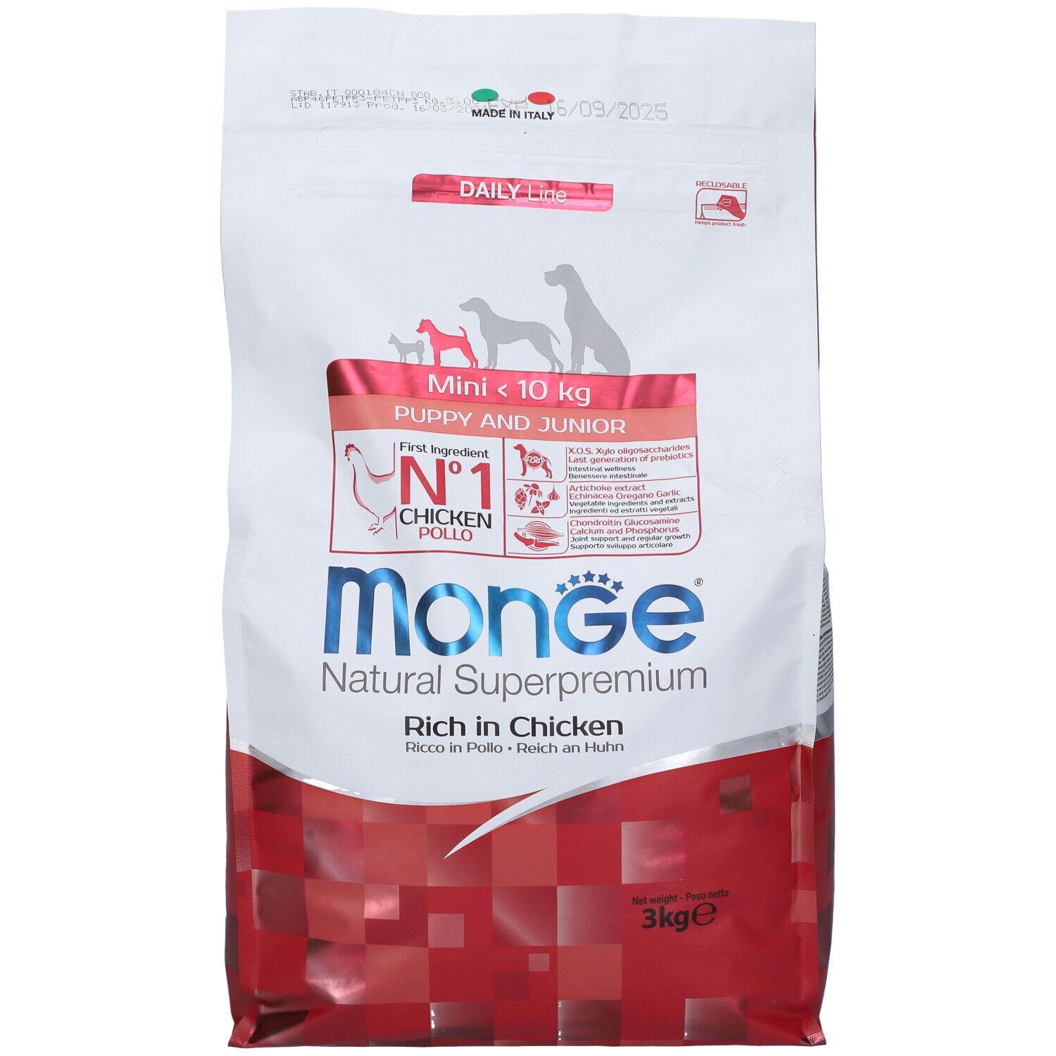 Sacchetto di cibo per cani Monge Natural Superpremium. Mini <10 kg, Puppy & Junior. Ingrediente principale pollo. Confezione rossa e bianca.