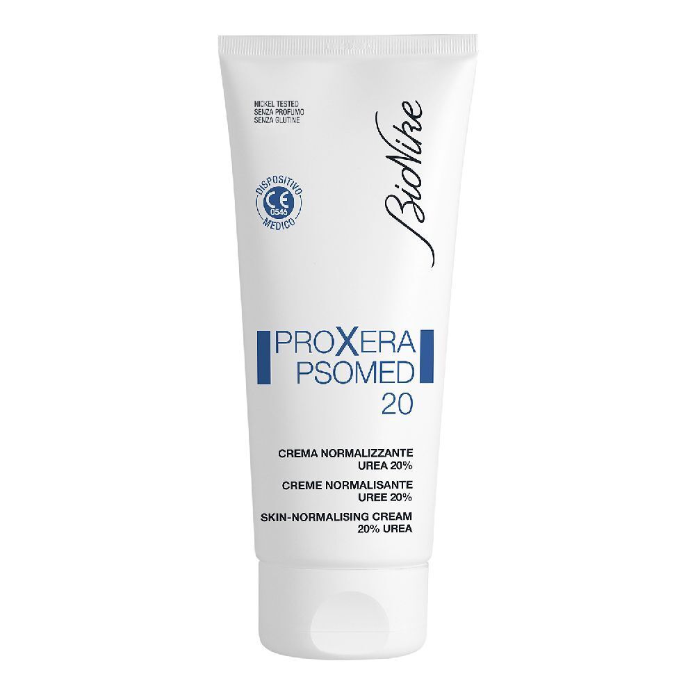 Tubo bianco con testo blu. PROXERA PSOMED 20, Crema Normalizzante, Urea 20%. Marchio: BioNike.