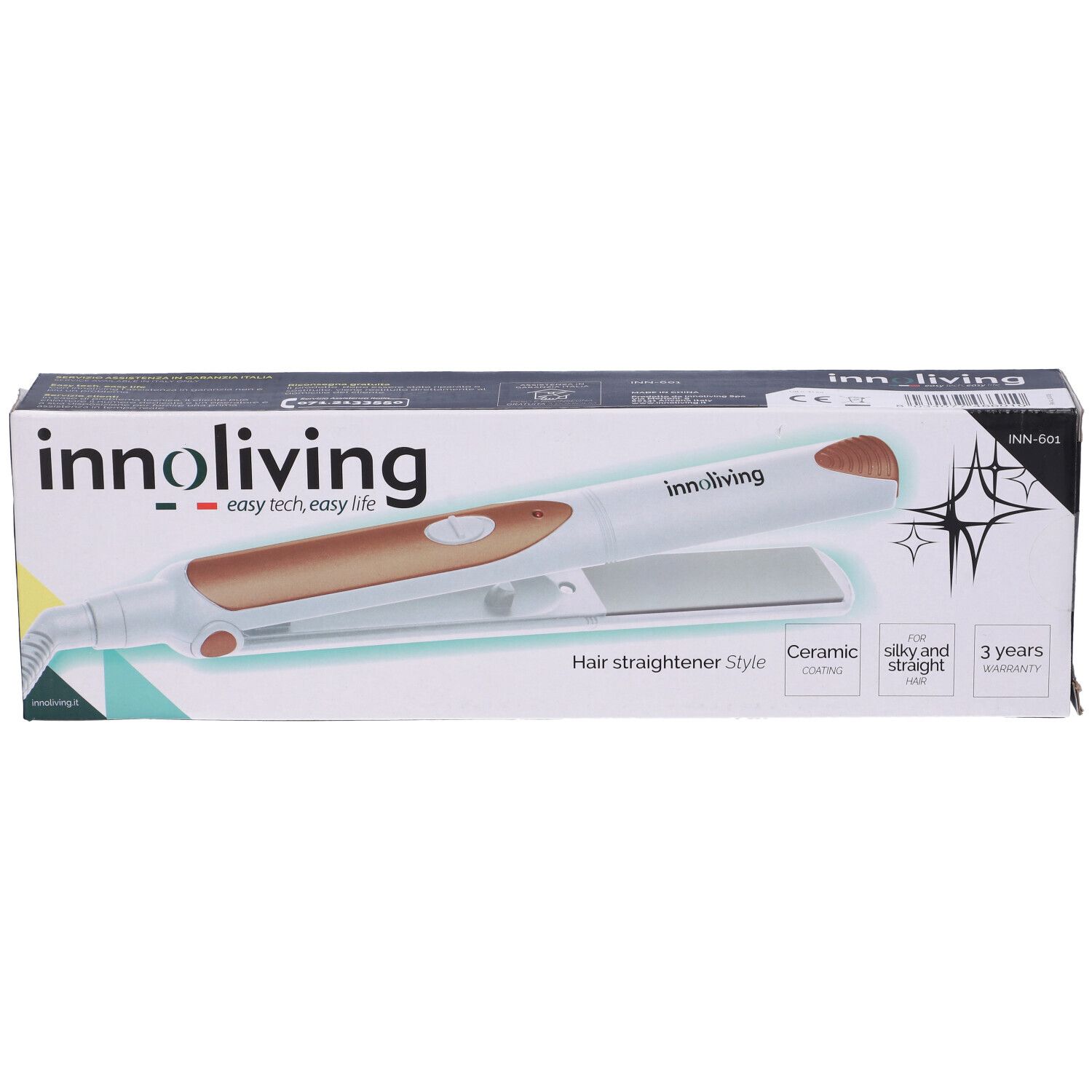 Confezione con piastra per capelli. Marchio: innoliving. Testo: Hair straightener Style, Ceramic coating, 3 anni di garanzia.