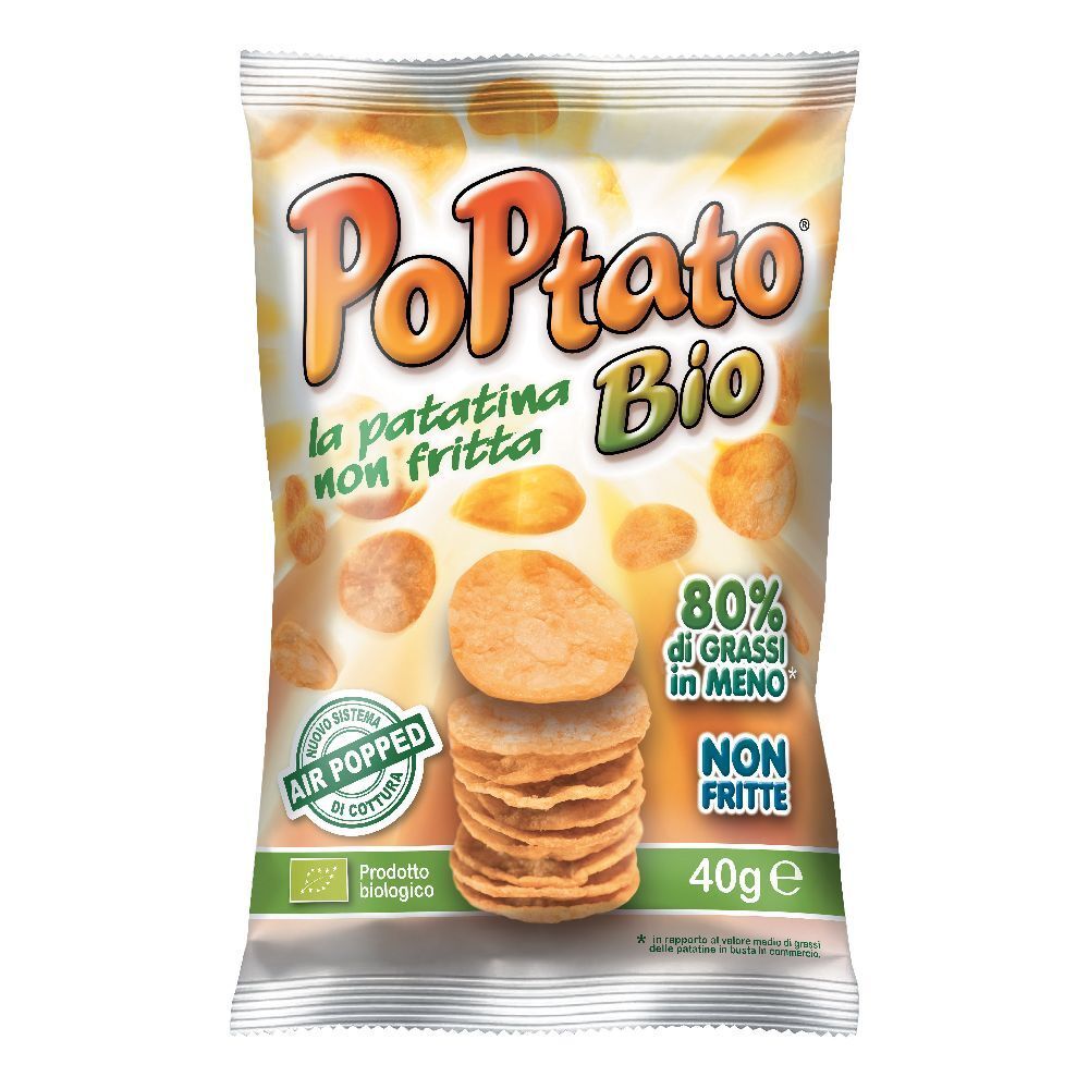 Confezione di "PoPtato Bio". Scritta "la patatina non fritta". Pila di patatine. Testo: 80% di grassi in meno, non fritte, 40g.