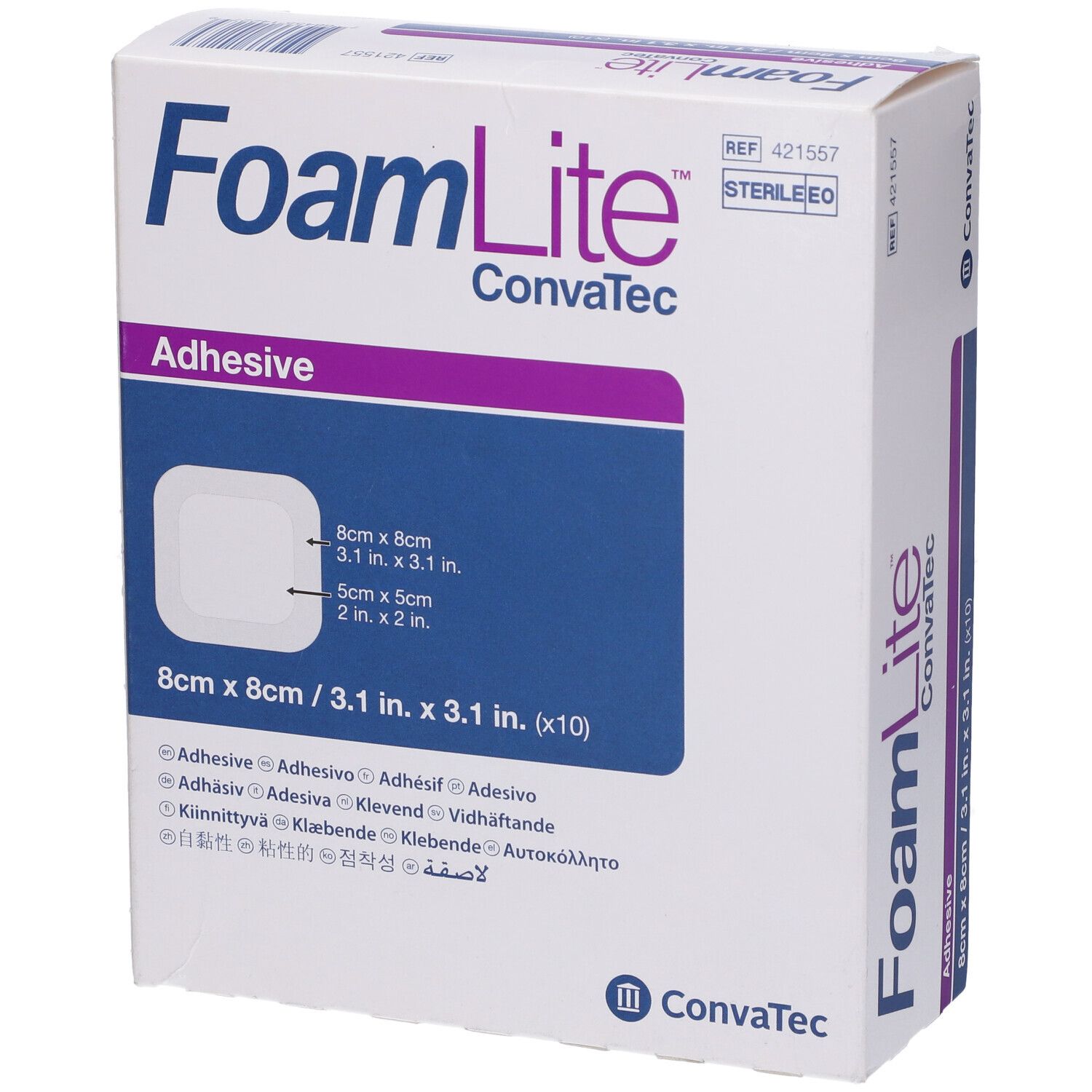 Confezione di FoamLite Convatec. Cerotti quadrati, 8x8cm, 10 pezzi. Scritta: Adhesive.