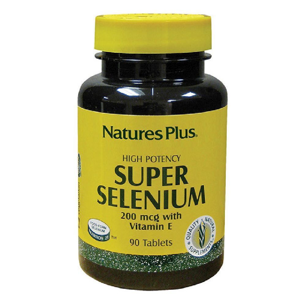 Flacone marrone con tappo giallo. Scritta: Super Selenio 200 mcg con Vitamina E, 90 compresse. Marchio: Natures Plus.