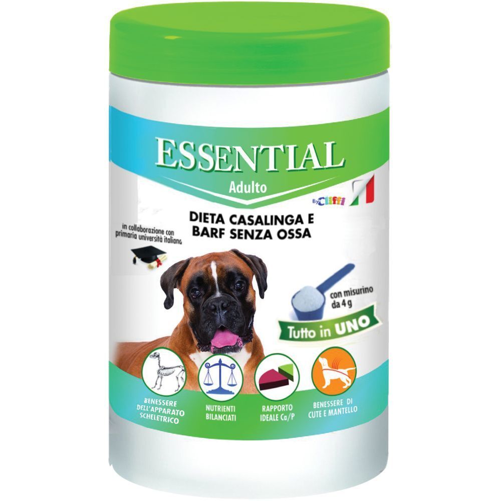 Contenitore bianco con coperchio verde. Scritta: ESSENTIAL Adulto. Immagine di un cane. Testo: Dieta Casalinga Barf Senza Ossa.