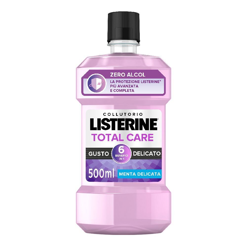 Flacone di collutorio rosa. Scritta: LISTERINE Total Care, 6 benefici, 500ml. Tappo nero.