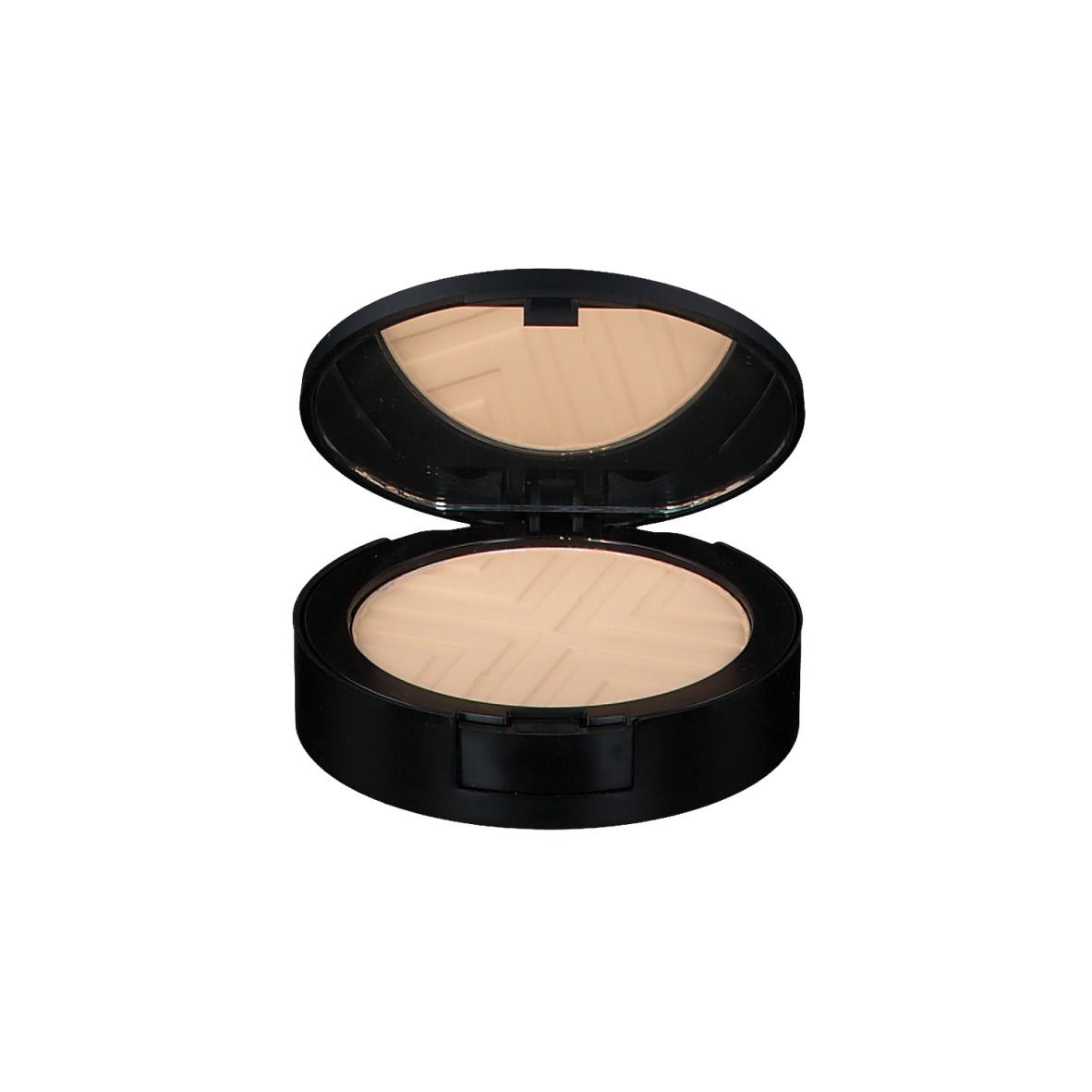 Poudre compacte ronde noire avec couvercle ouvert. Il y a un miroir dans le couvercle. La poudre est beige clair.