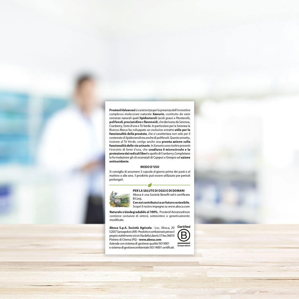 Rückseite der Produktverpackung. Text: Anwendung, Zertifizierung. Hintergrund: verschwommene Person.