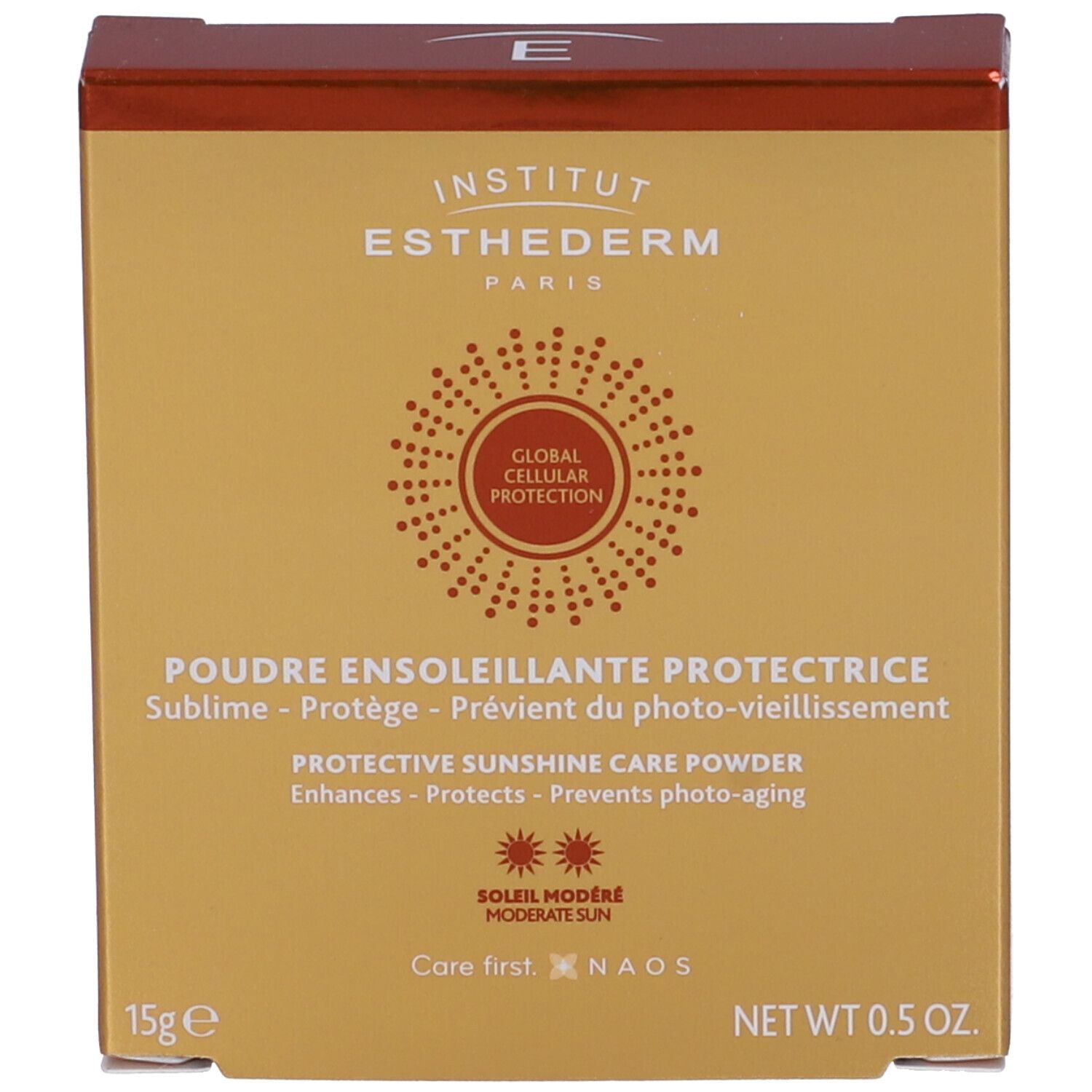 Confezione con testo: Poudre Ensoleillante Protectrice. Testo: Soleil Modéré Sun. Marchio: Institut Esthederm Paris.