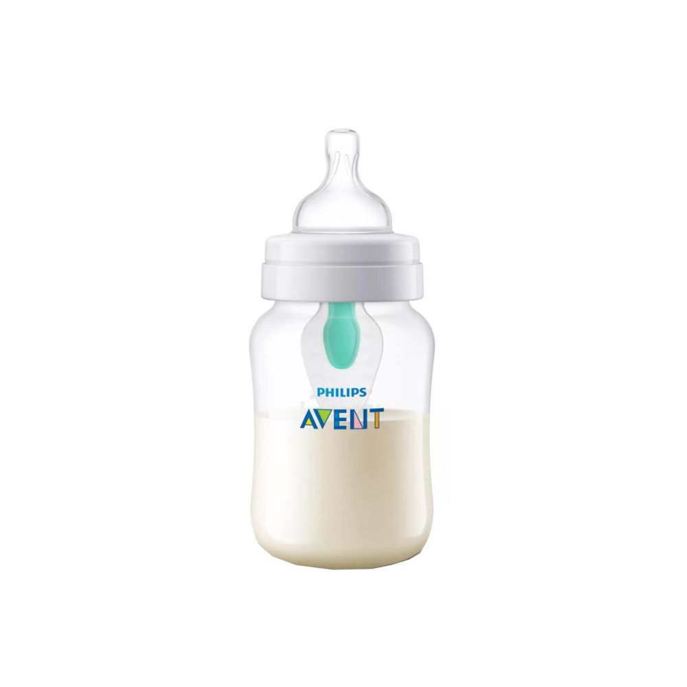 Biberon trasparente con coperchio bianco e tettarella. Liquido all'interno. Marchio Avent.