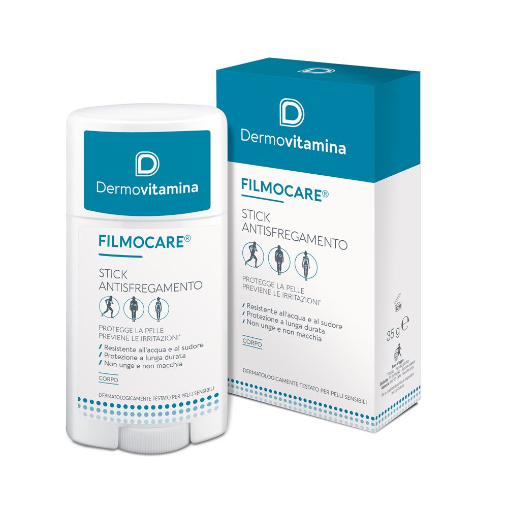 Stick bianco e confezione. Scritta Dermovitamina Filmocare Stick Antisfregamento. Illustrazioni di persone.