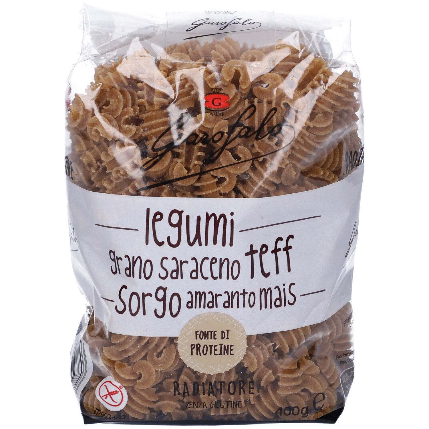 Pasta Garofalo Radiatori Senza Glutine. Pasta marrone in confezione trasparente. Scritta: legumi, grano saraceno, teff, sorgo, amarant, 400g.