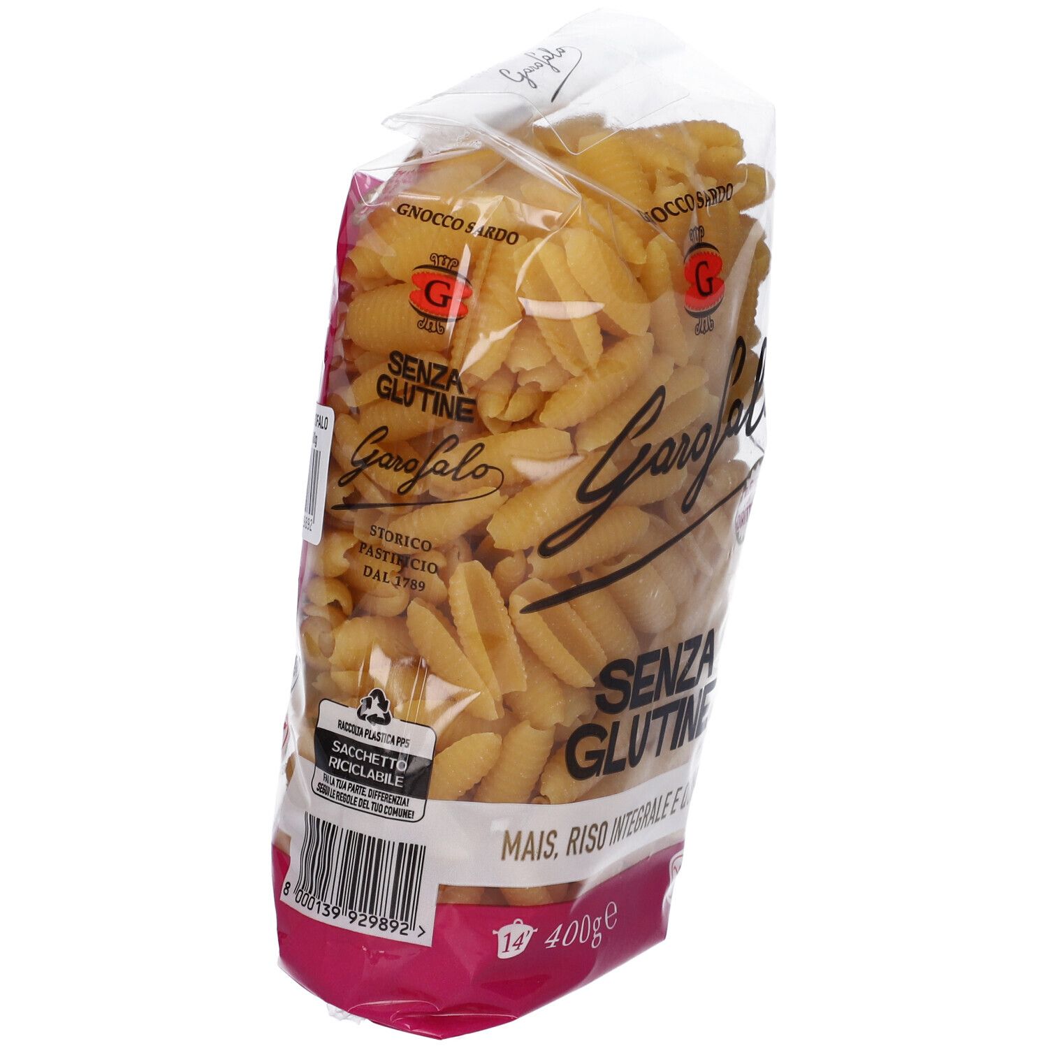 Klare Plastiktüte mit Garofalo Gnocco Sardo Senza Glutine. Gelbe Nudeln. Aufschrift: Senza Glutine, Mais, Riso Integrale e Quinoa. Recycling-Symbol.