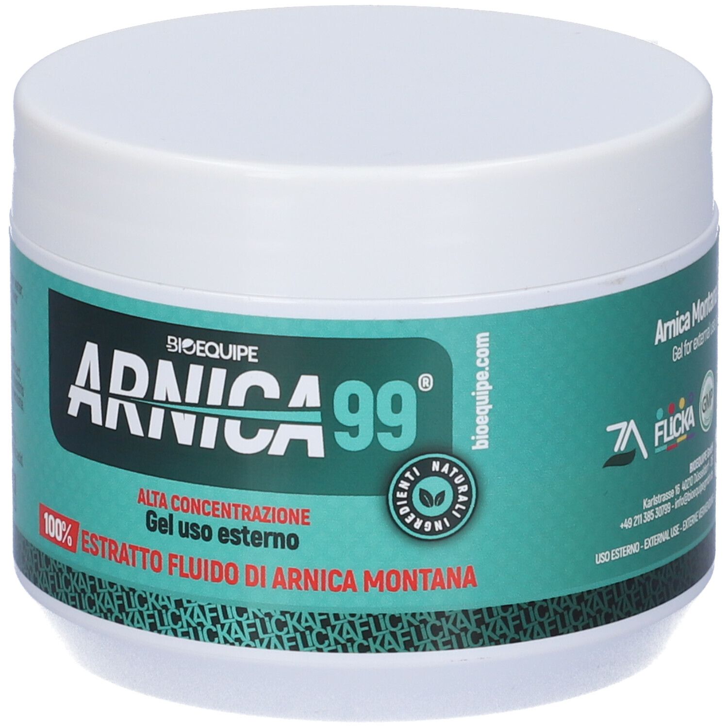 Weißer Tiegel mit grünem Etikett. Aufschrift: Arnica 99, Alta Concentrazione, Gel uso esterno, 100% Estratto fluido.