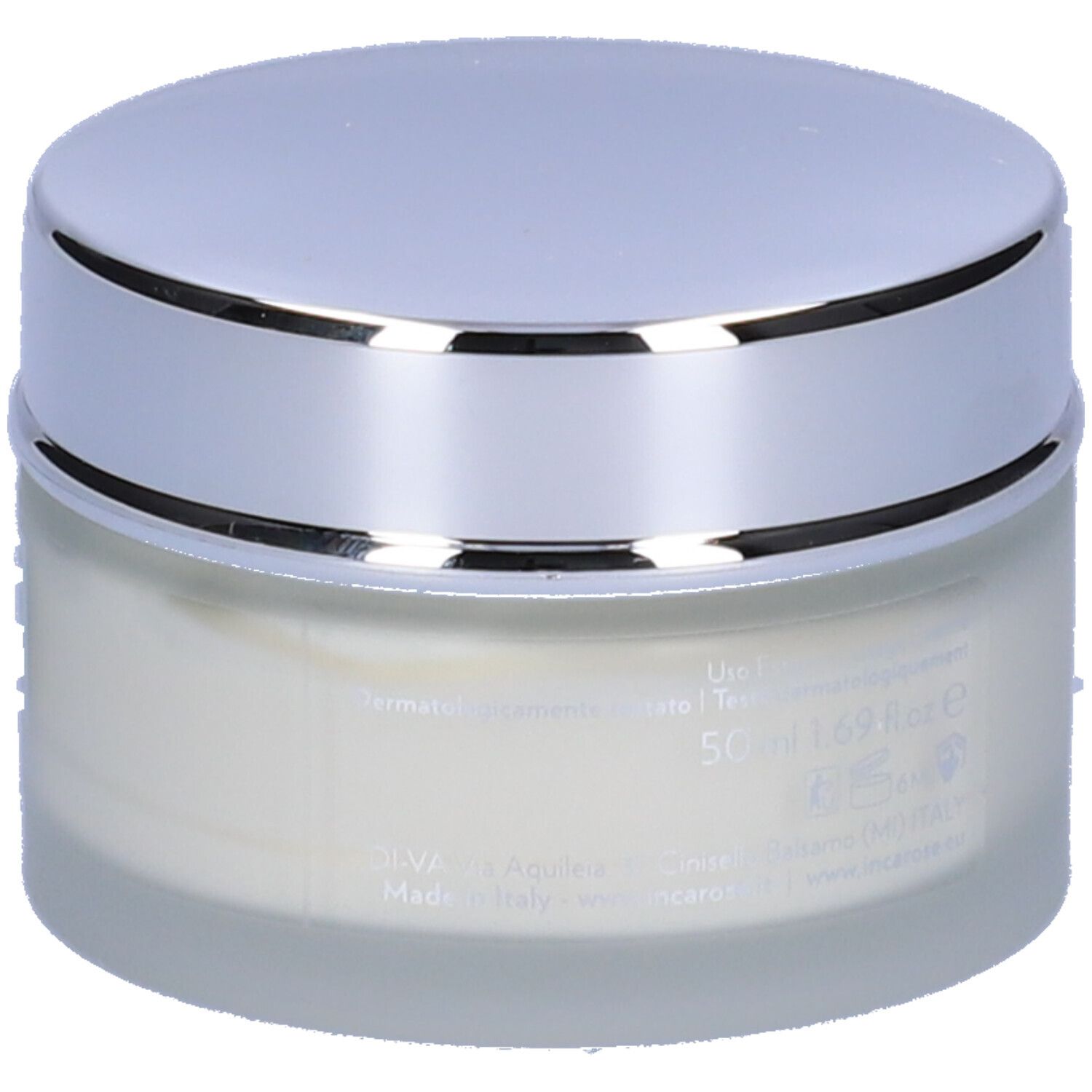 Creme-Tiegel mit silbernem Deckel. Auf dem Etikett steht: CONCENTRATI PURI, VITAMINE A+C+E+F.