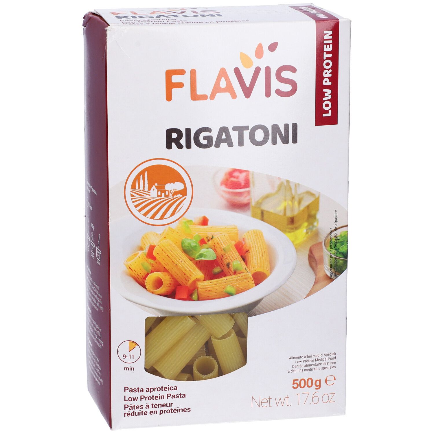 Confezione FLAVIS Rigatoni. Scritta: Low Protein, 500g. Immagine pasta con verdure. Logo e testo.