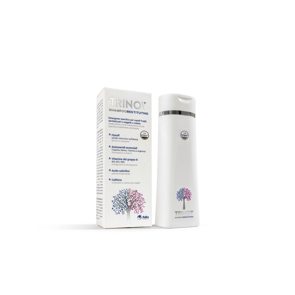Shampoo bianco con confezione. Sulla confezione è scritto TRINOV Shampoo Restitutivo. Sulla bottiglia è raffigurato un logo.