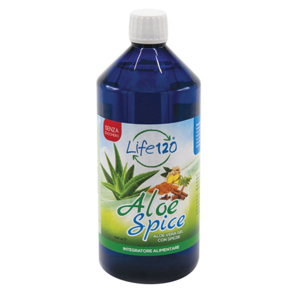 Bottiglia blu con tappo bianco. Scritta Life120 Aloe Spice. Illustrazione di aloe vera e spezie.
