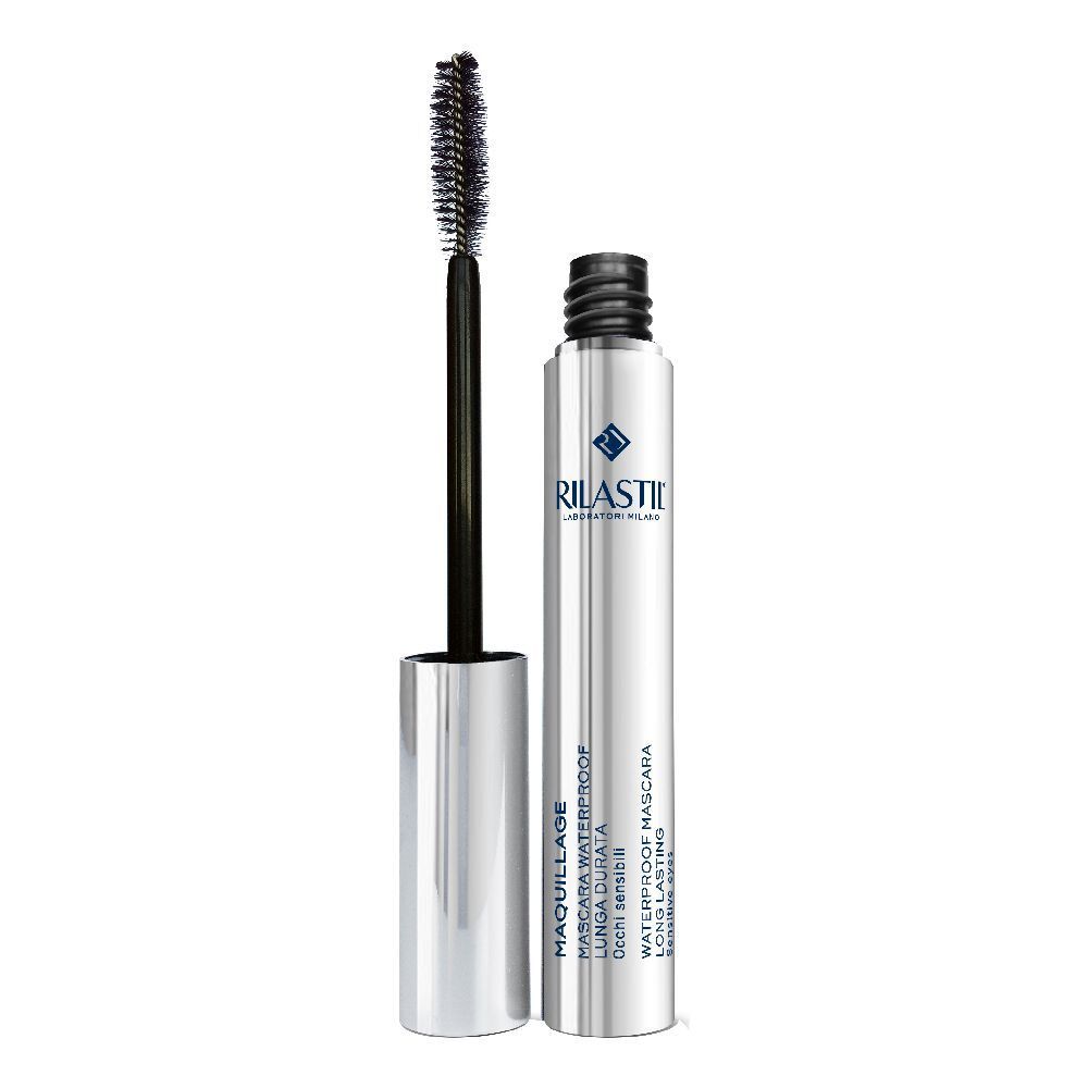 Mascara con spazzola e custodia argentata. Scritta: Rilastil, Maquillage, Waterproof Mascara, Long Lasting.