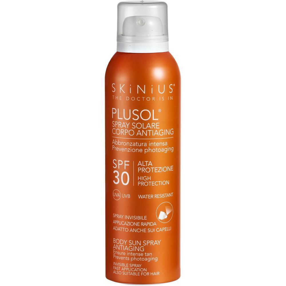 Flacone spray arancione con tappo bianco. Scritta: Plusol Spray Solare Corpo Antiaging, SPF 30. Resistente all'acqua.