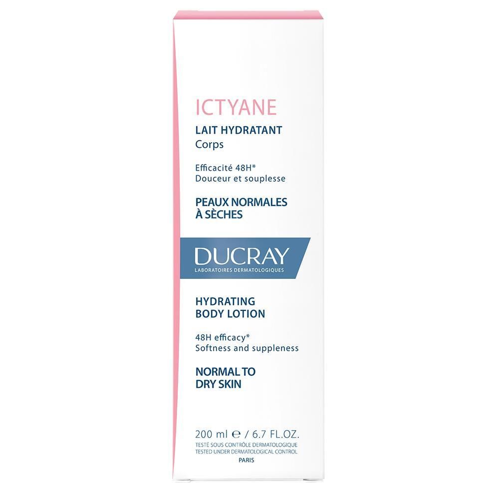 Confezione del prodotto. Scatola bianca e rosa con nome e logo. Testo: Lait Hydratant Corps, Peaux Normales à Sèches, DUCRAY, Hydrating Body Lotion.