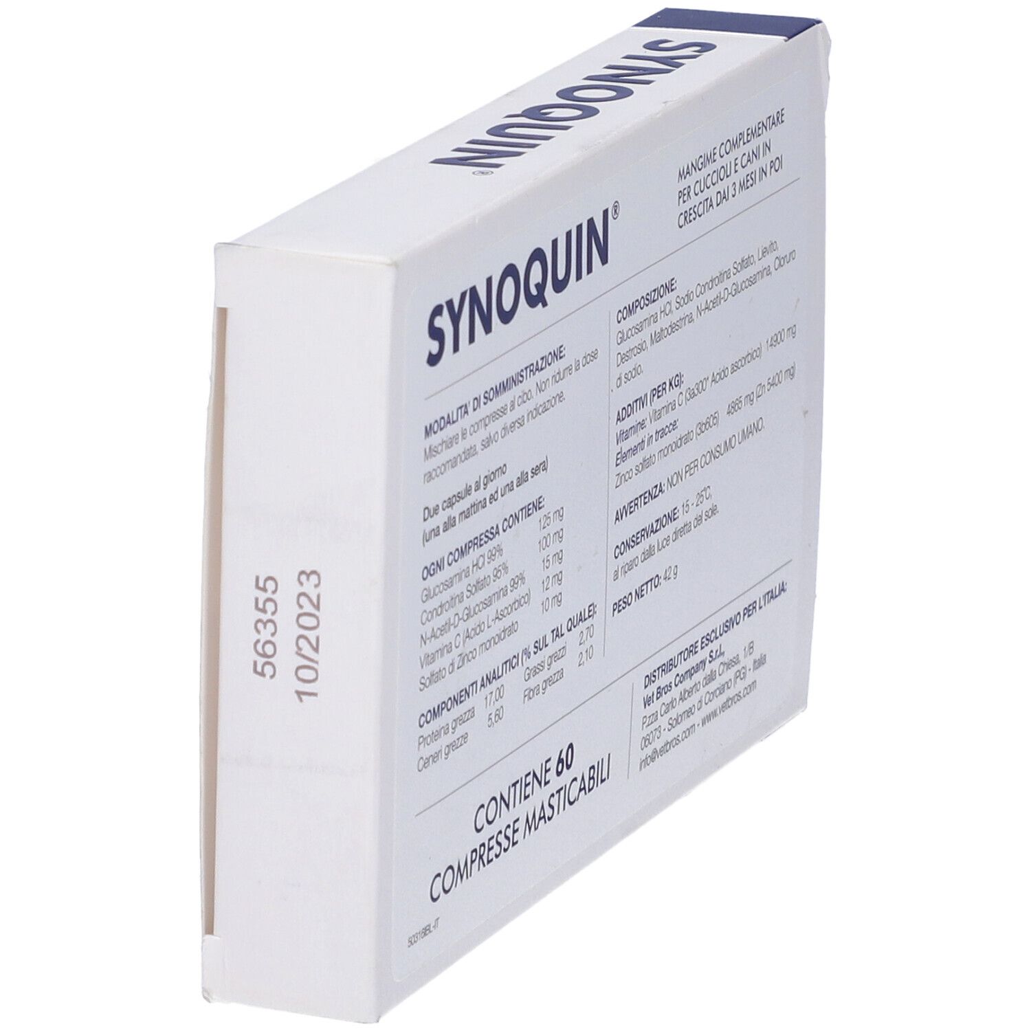 Scatola Synoquin, informazioni prodotto. Contiene 60 compresse. Accenti blu. Testo.