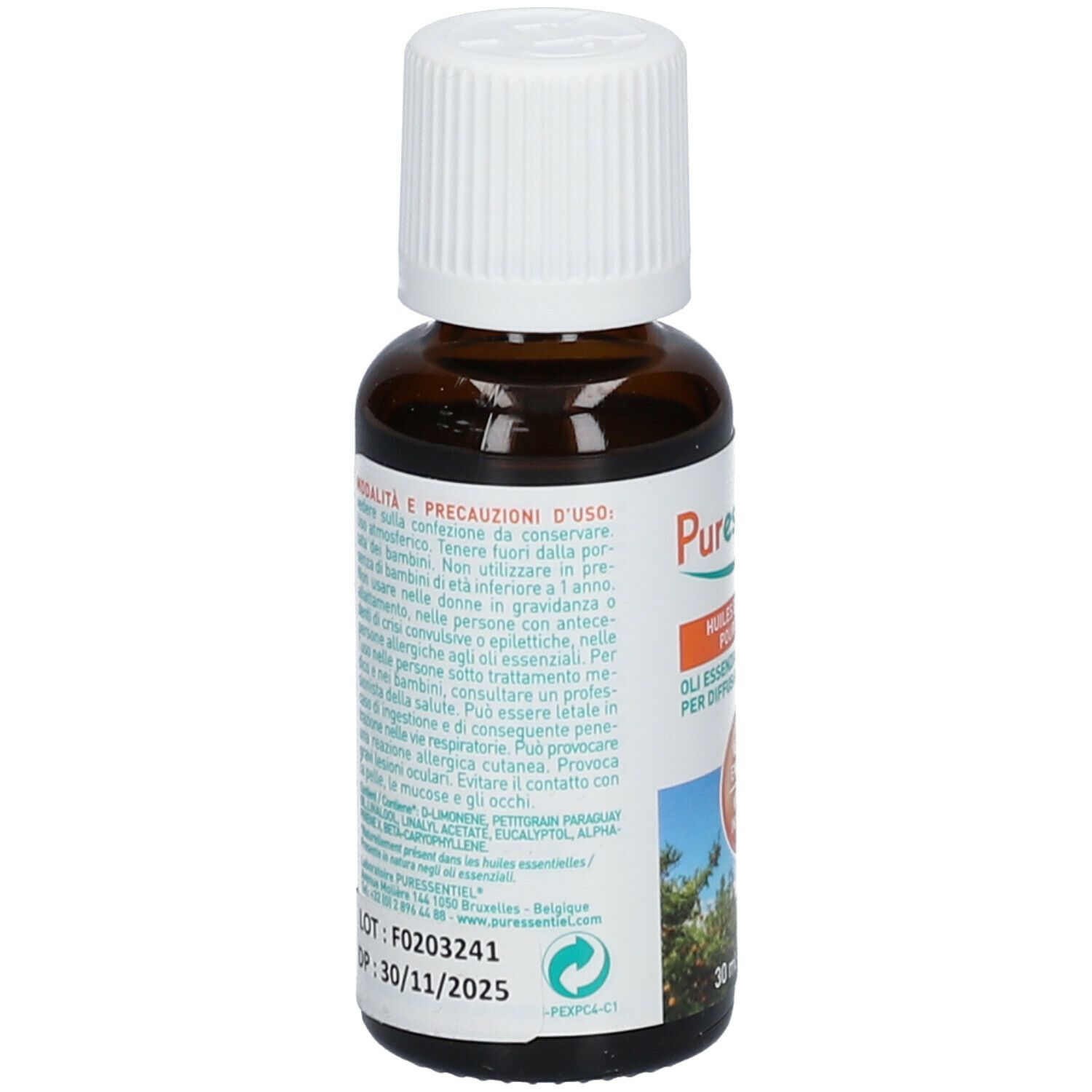 Flacone vetro marrone, tappo bianco. Puressentiel. Oli per diffusione. 30 ml. Avvertenze e ingredienti.