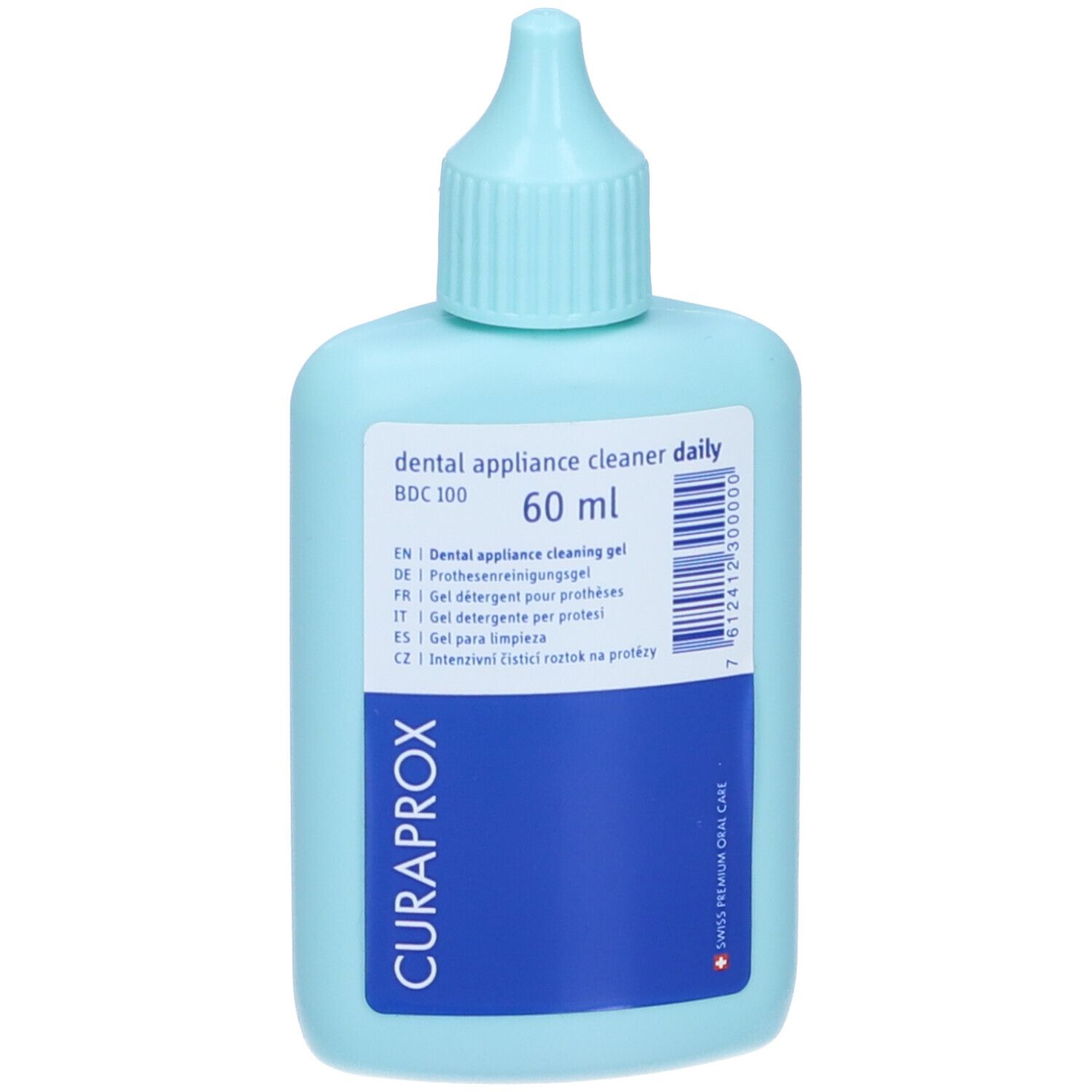 Flacone azzurro con etichetta bianca. Testo: dental appliance cleaner daily, BDC 100, 60 ml. Marchio Curaprox. Croce svizzera.