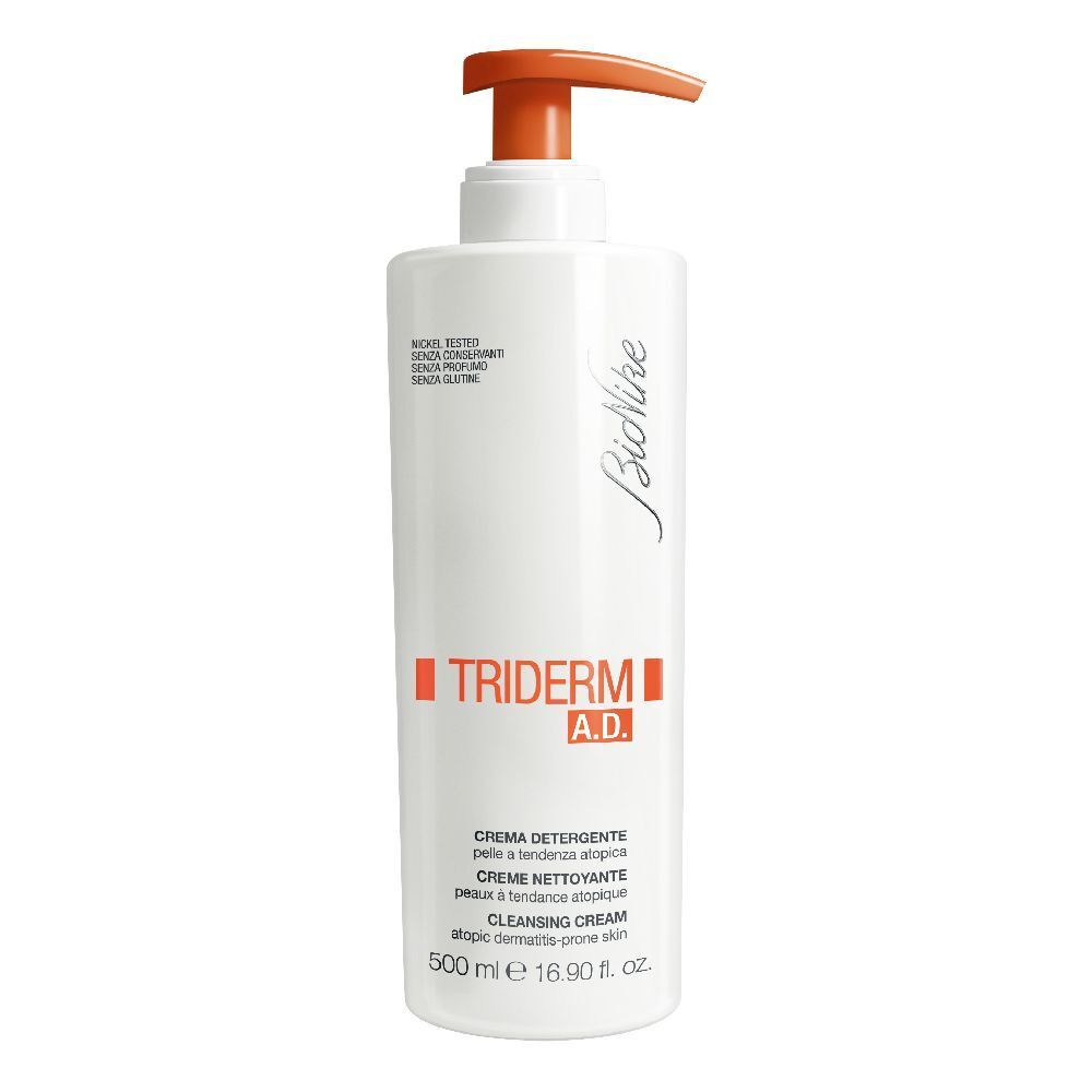 Flacon blanc avec pompe orange. Inscription: Triderm A.D. Crème nettoyante. Marque: BioNike.