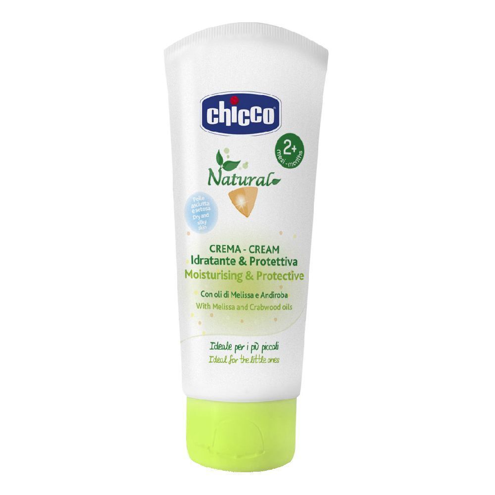Tubo bianco con tappo verde. Scritte: Chicco, Natural, Crema, Idratante & Protettiva, Moisturising & Protective. Adatto a bambini dai 2 anni.